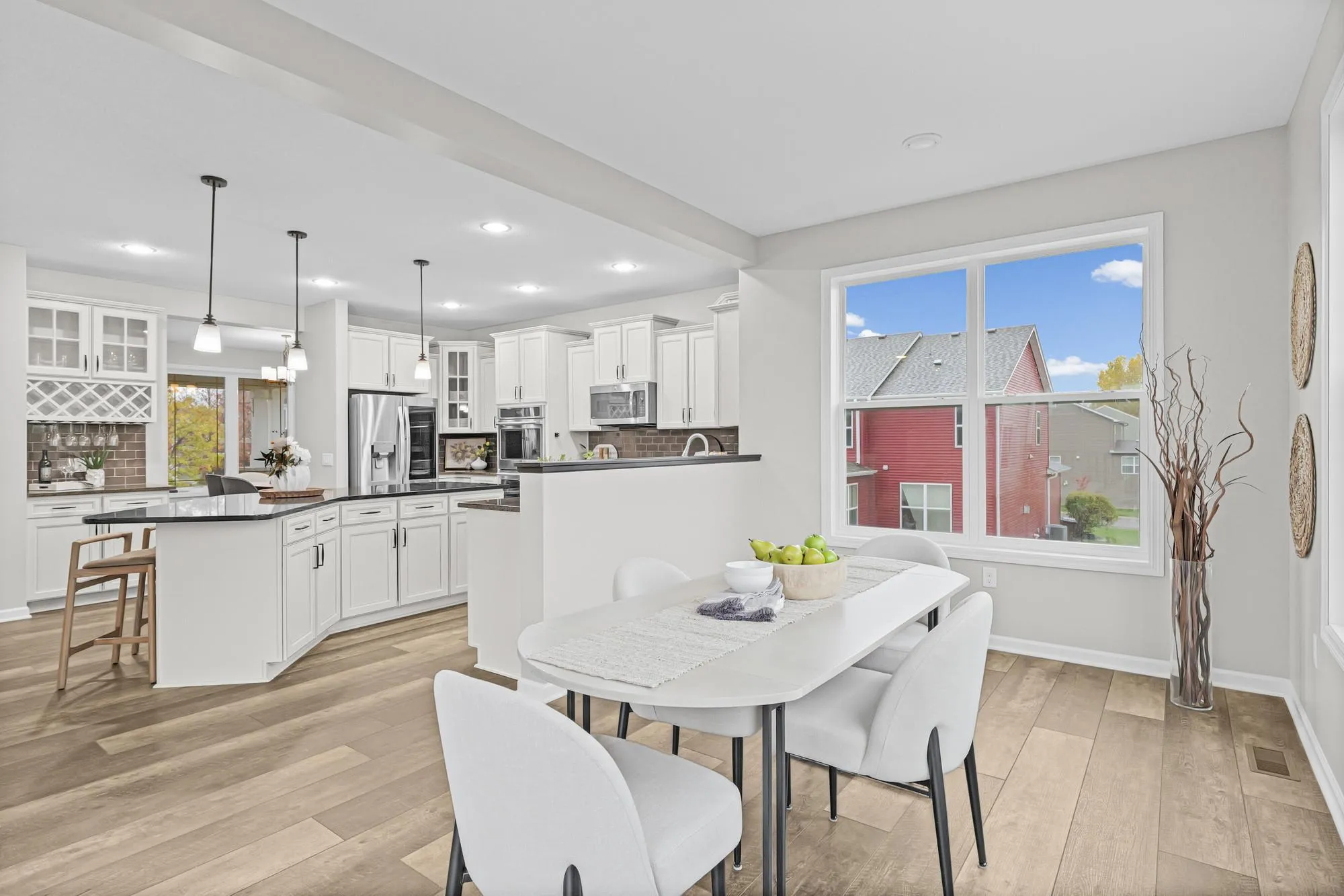 Photo 17 of 18072 Hyde Park Avenue