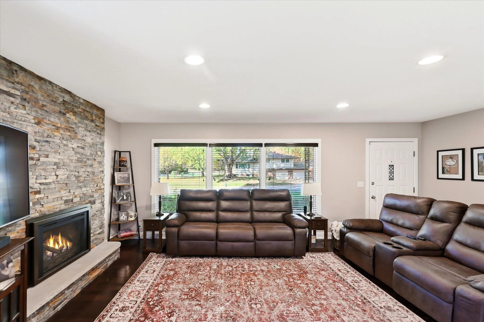 Photo 7 of 6055 Westbrook Road