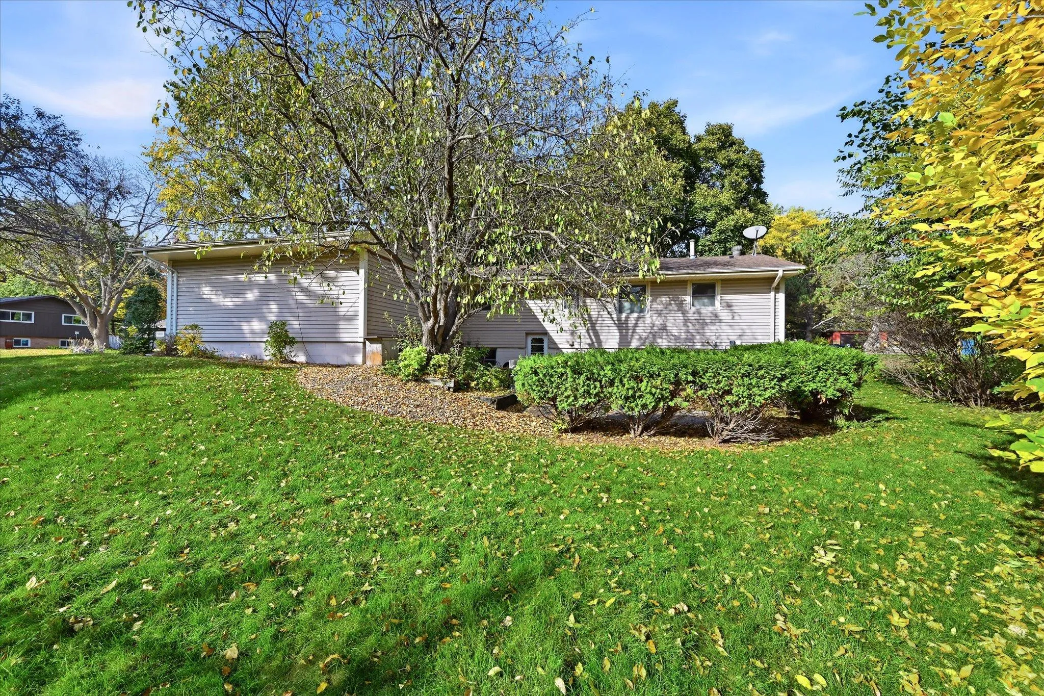 Photo 3 of 6055 Westbrook Road