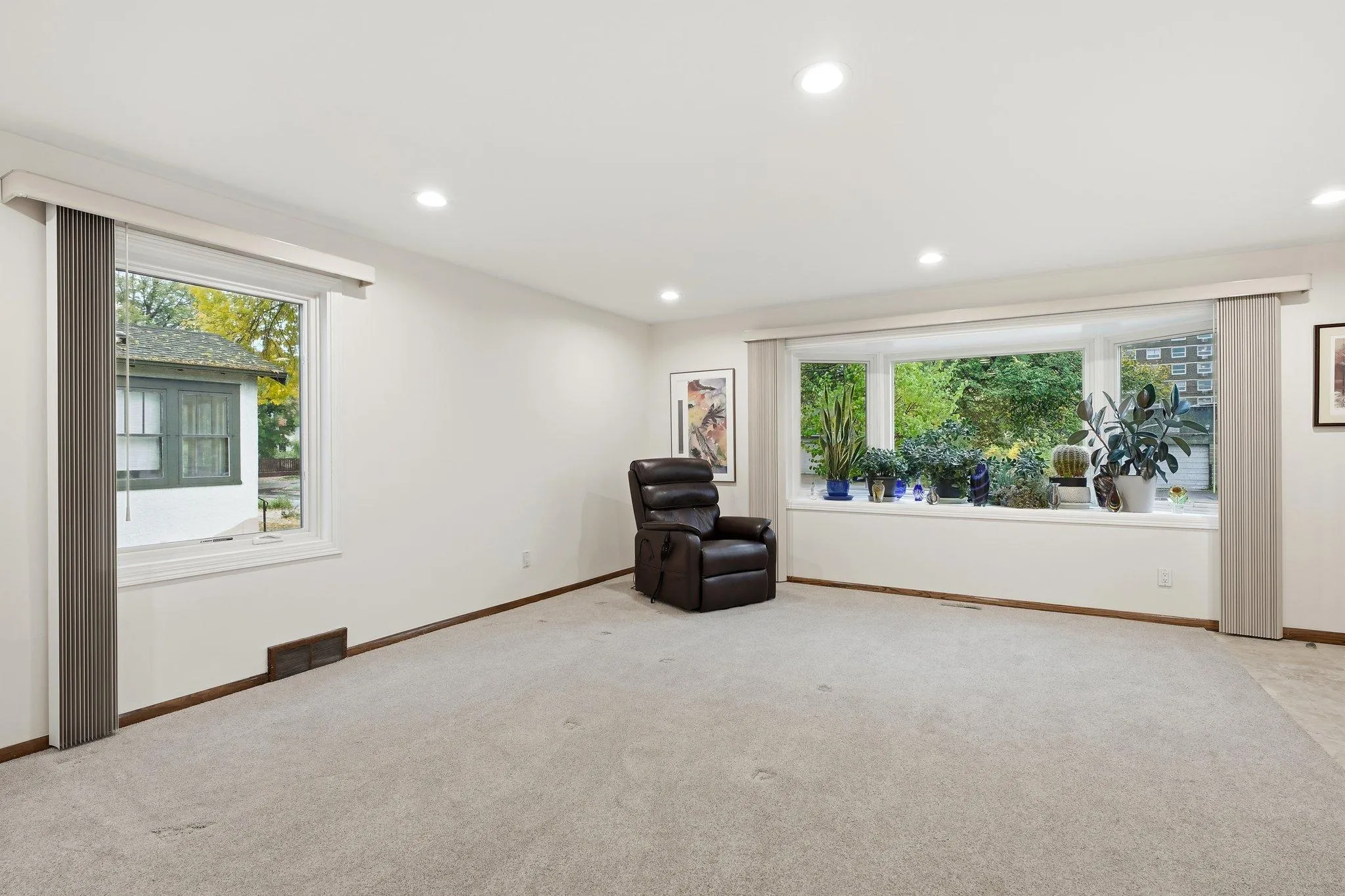 Photo 9 of 2916 S 9th Street