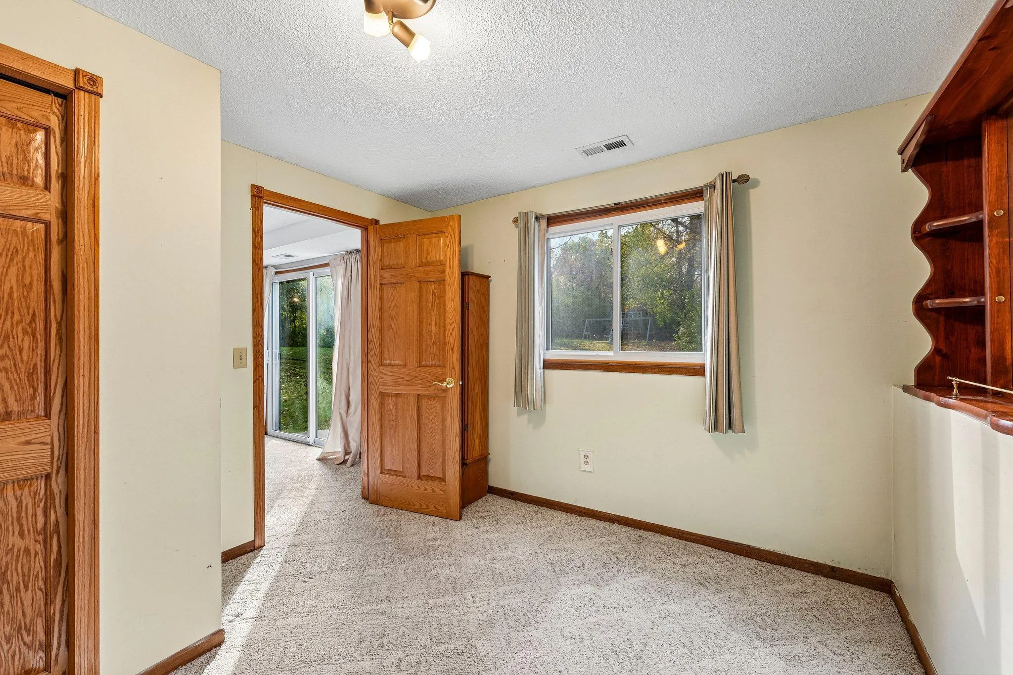 Photo 21 of 2098 64th Street