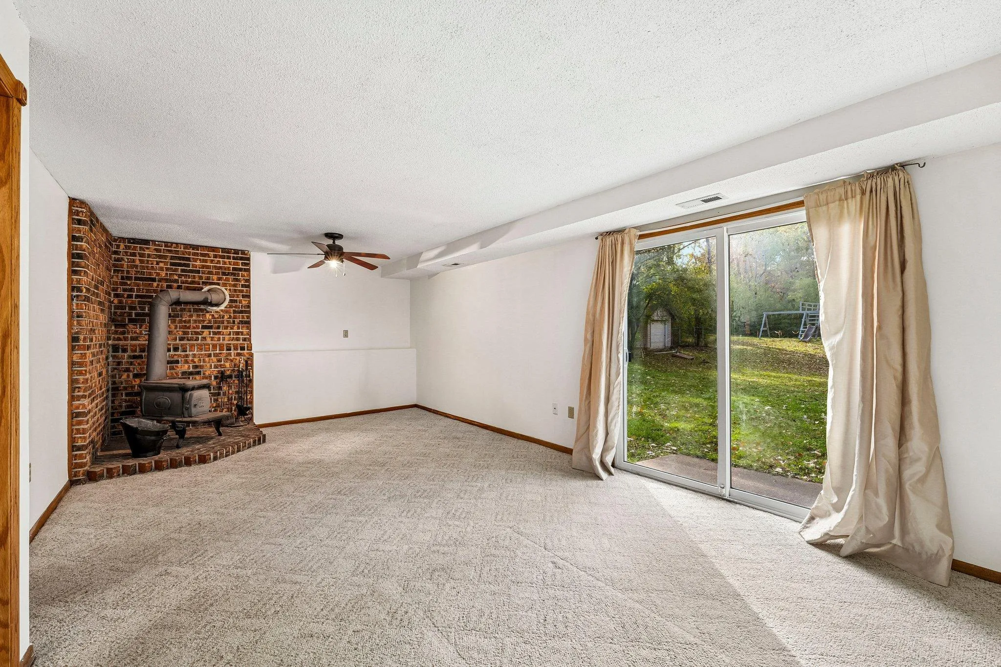 Photo 19 of 2098 64th Street
