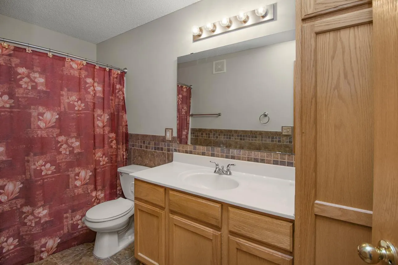 Photo 15 of 636 35th W Street