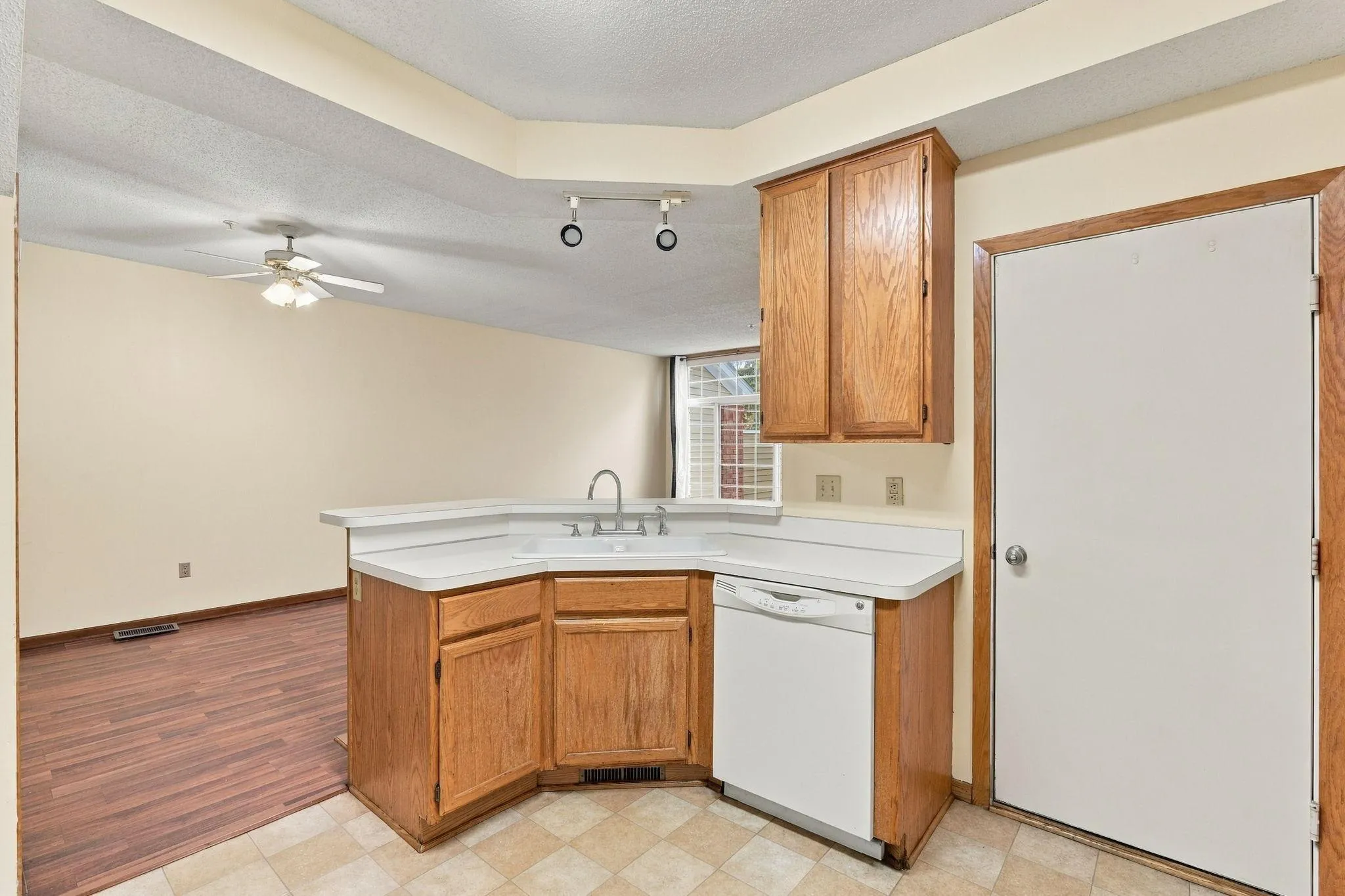 Photo 11 of 2255 Ranchview N Lane Unit 23