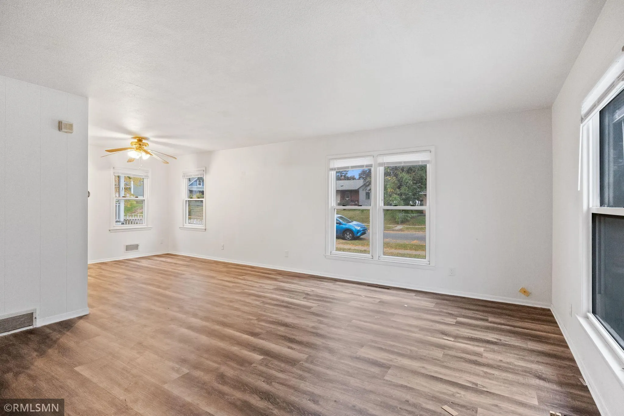 Photo 8 of 985 Cypress Street
