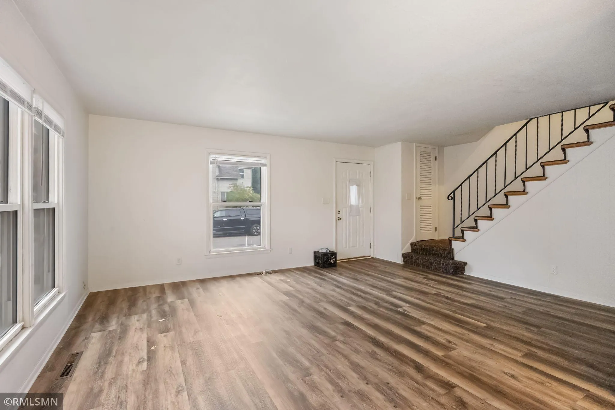 Photo 9 of 985 Cypress Street