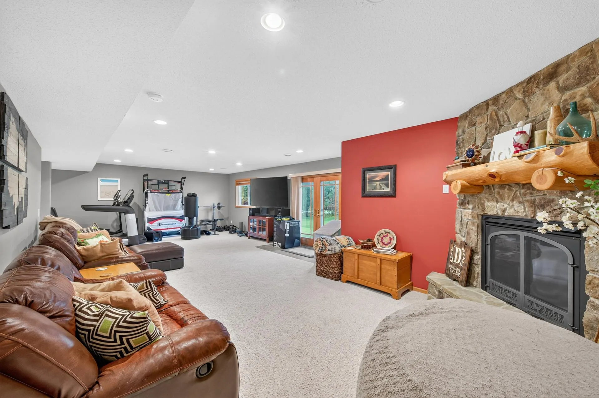 Photo 21 of 20518 Enfield N Circle