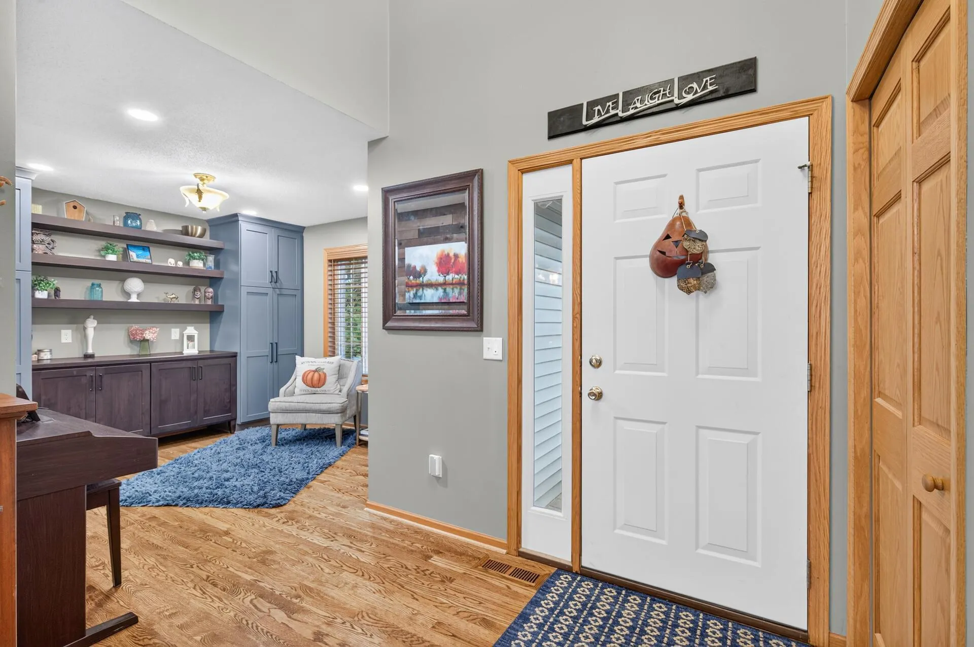 Photo 5 of 20518 Enfield N Circle