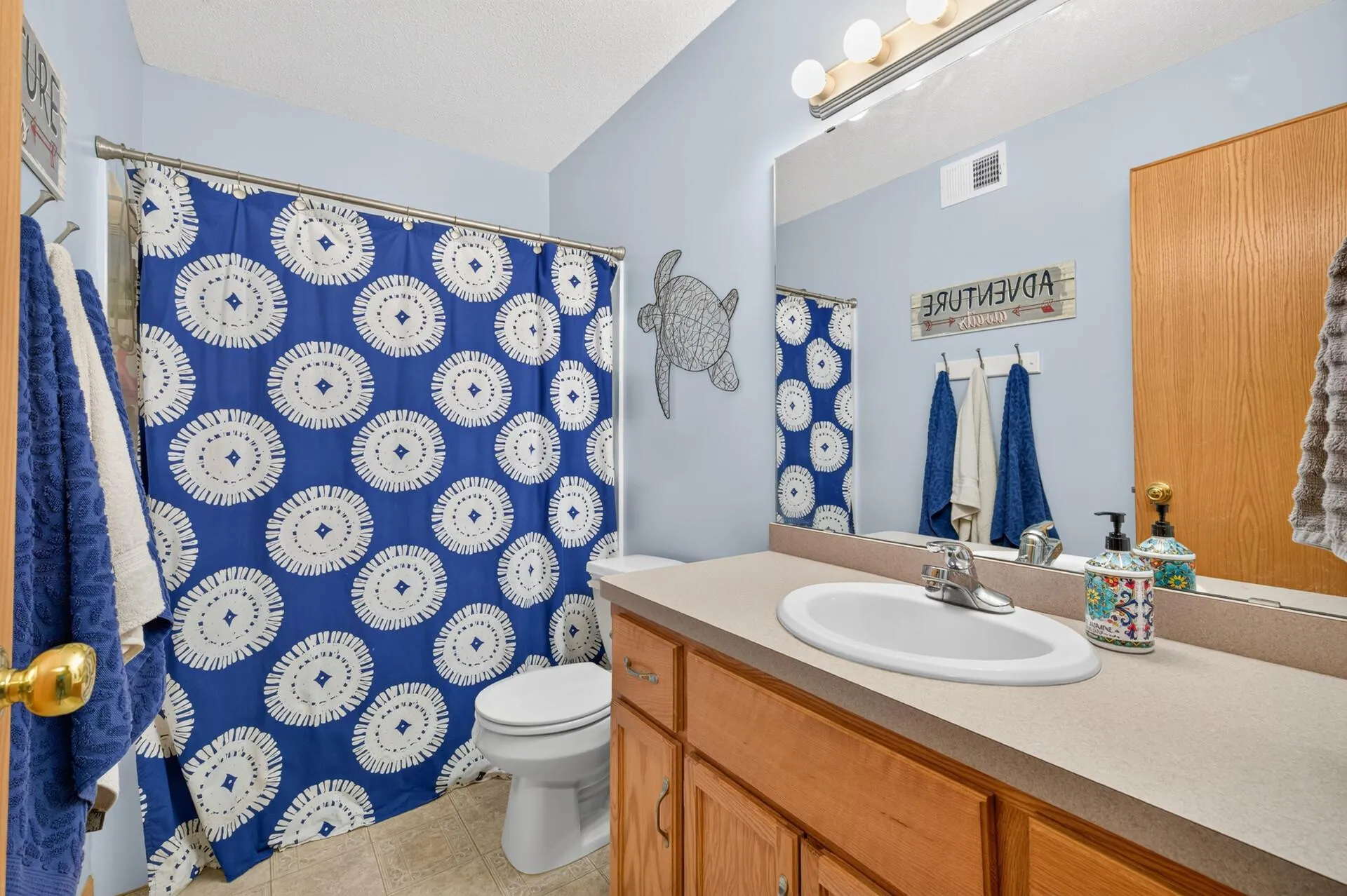Photo 37 of 20518 Enfield N Circle