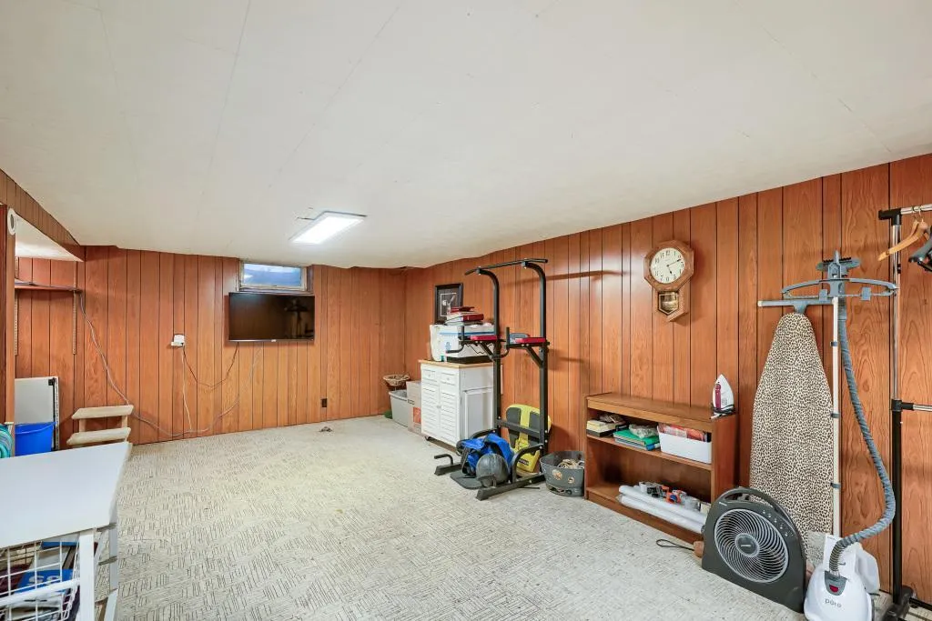 Photo 15 of 1601 Blackstone Avenue