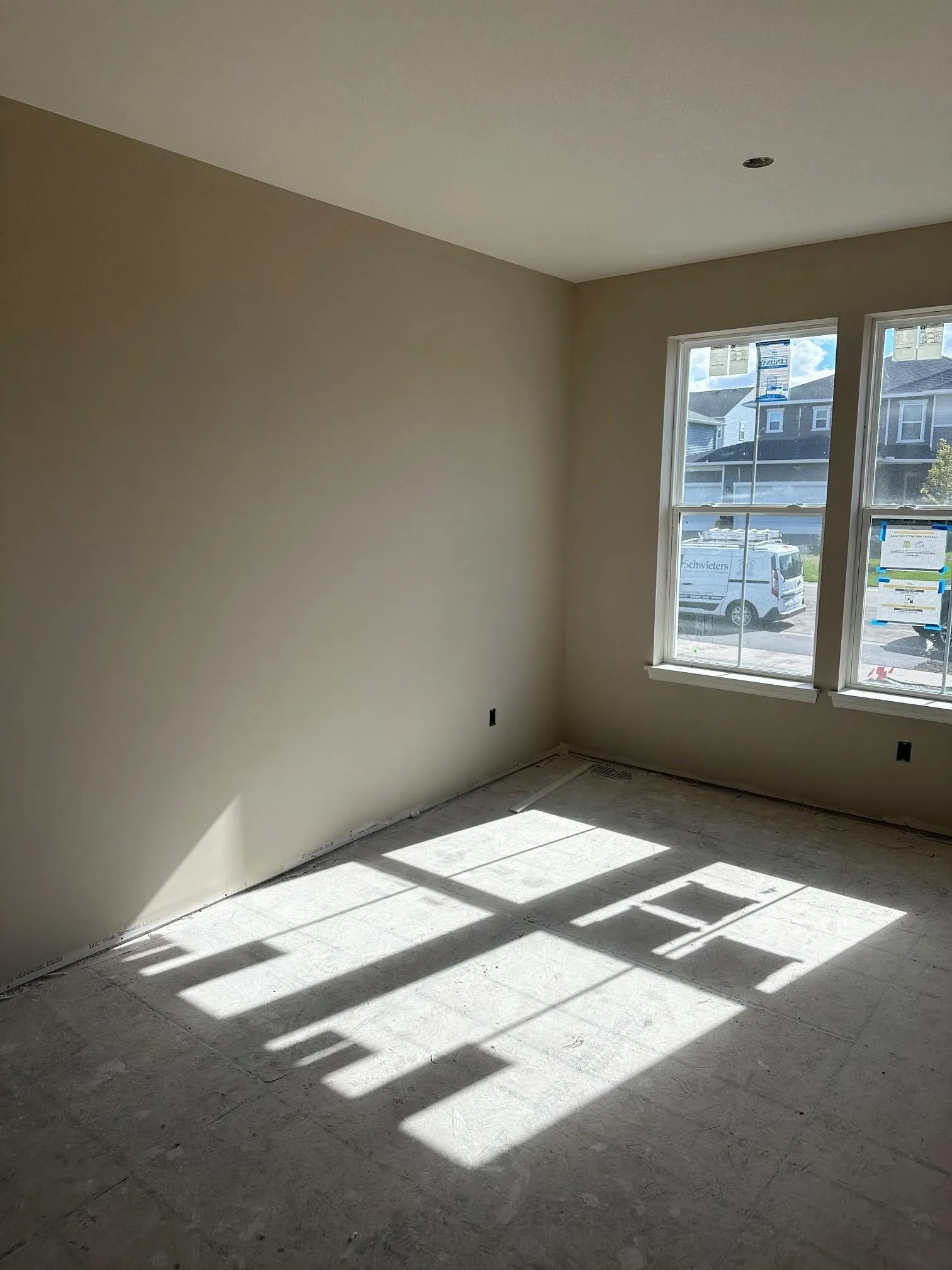 Photo 4 of 1533 149th W Street