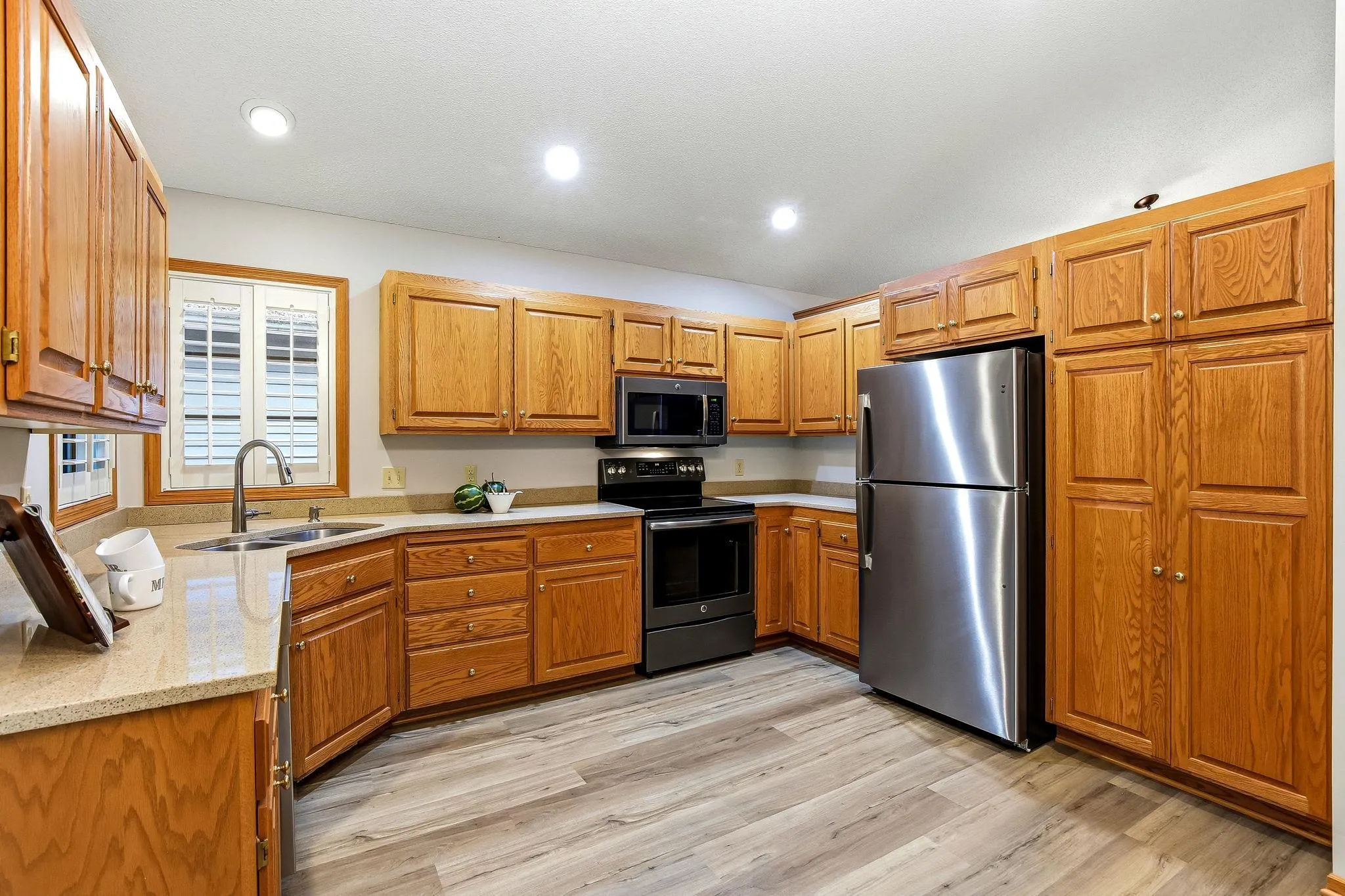 Photo 12 of 4707 Wildwood Street