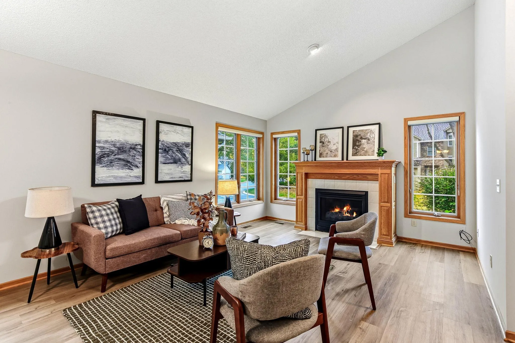 Photo 2 of 4707 Wildwood Street