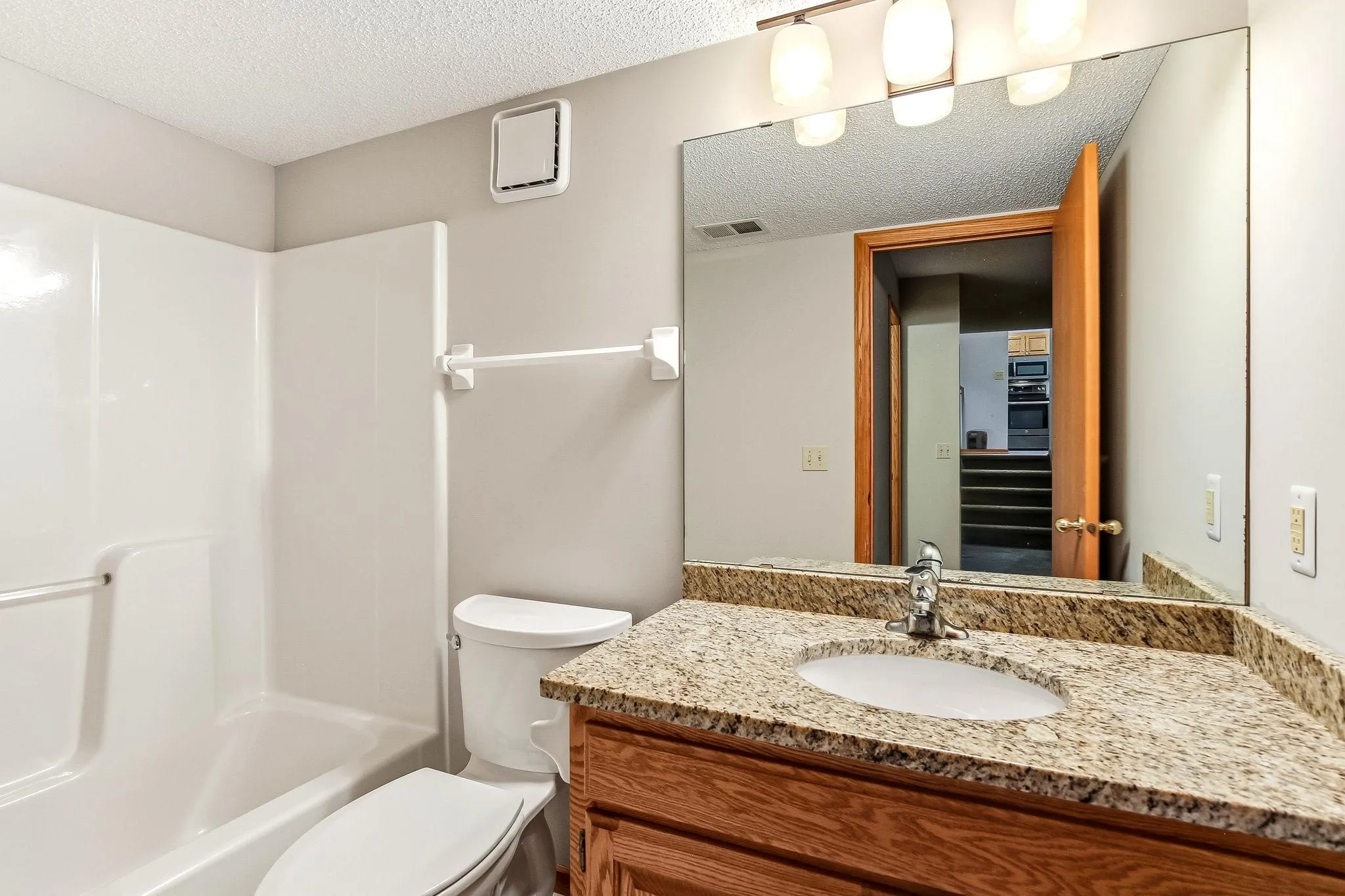 Photo 19 of 4707 Wildwood Street