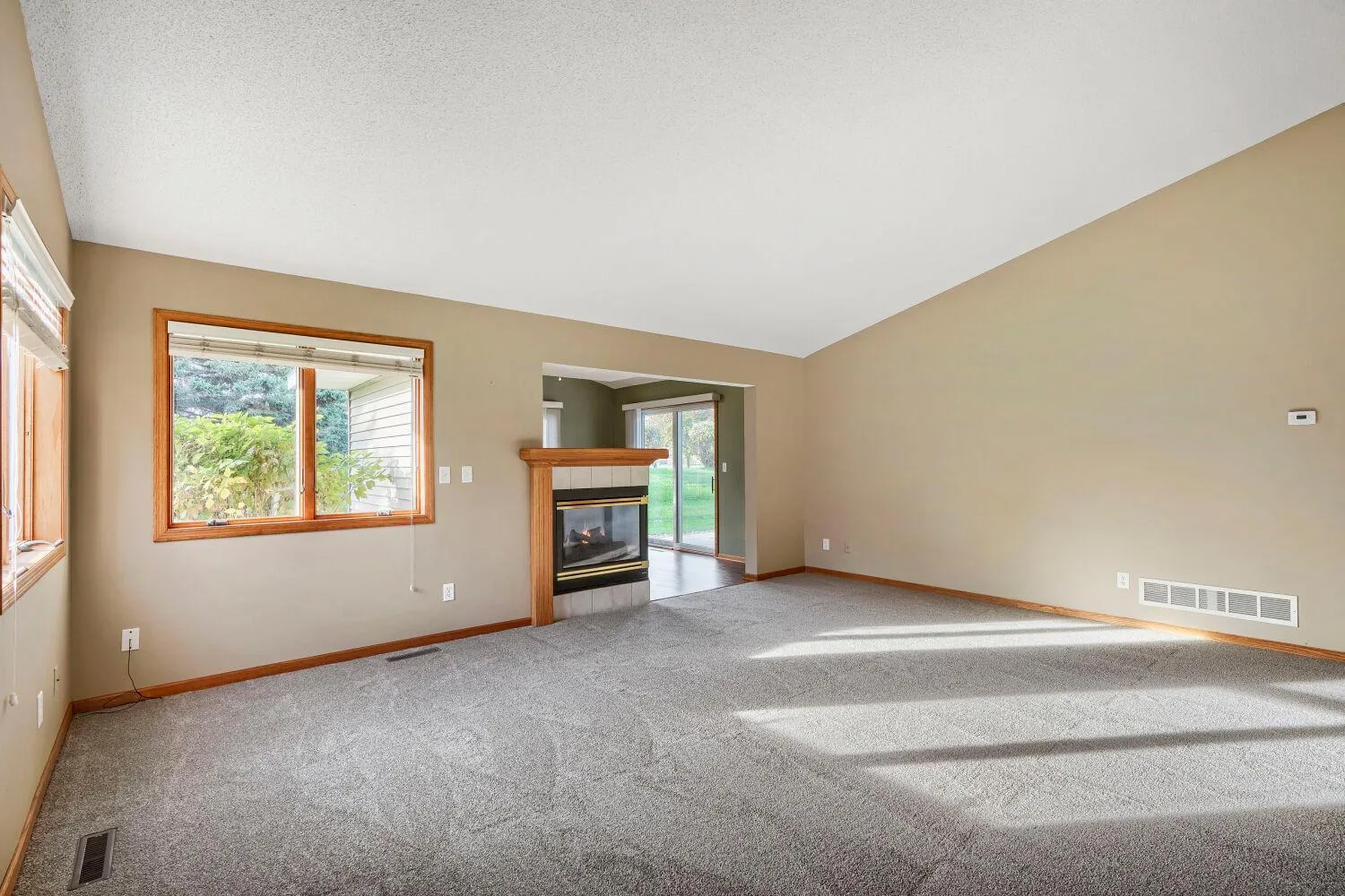 Photo 8 of 1493 General Sieben Drive