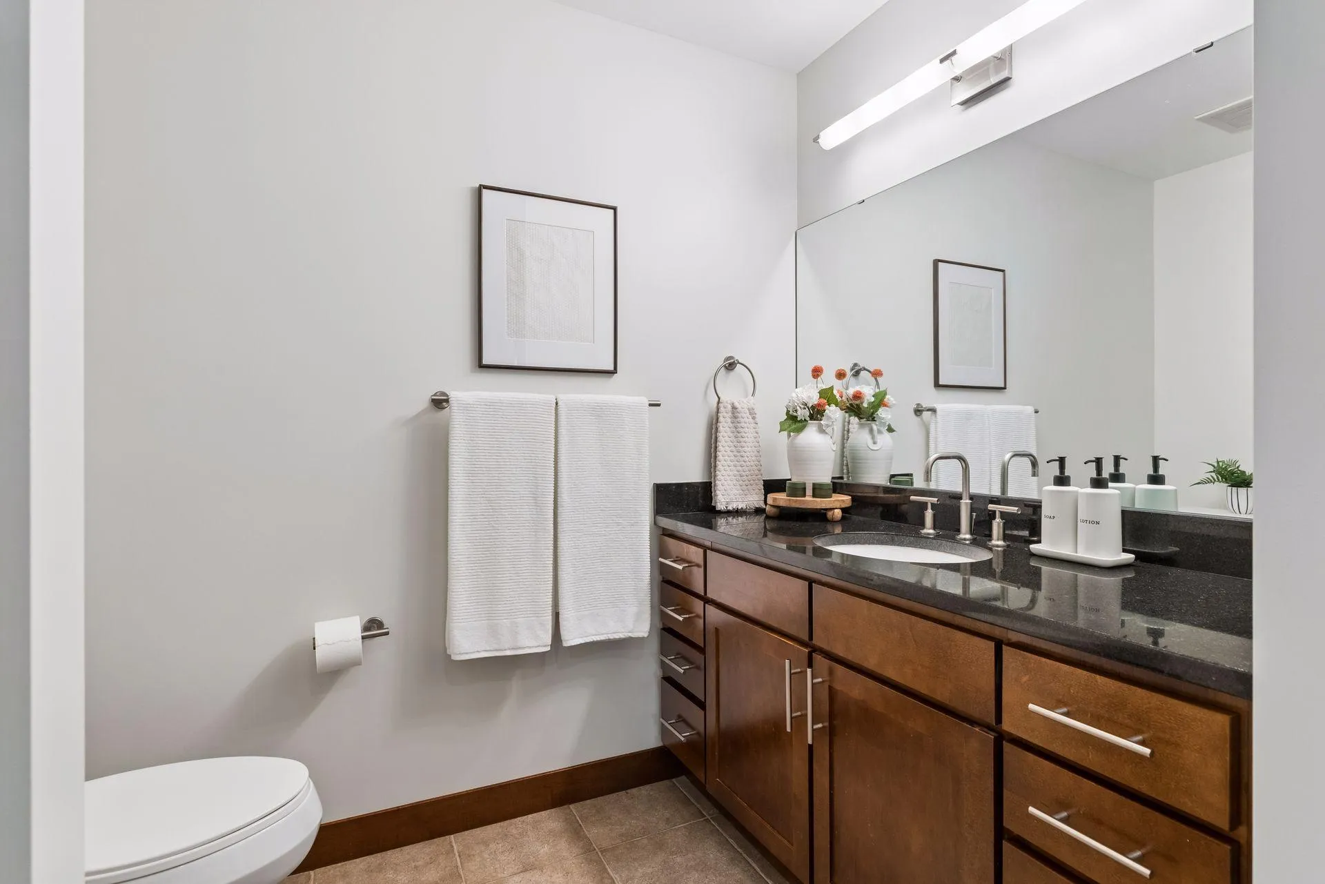 Photo 18 of 317 Groveland Avenue Unit 116