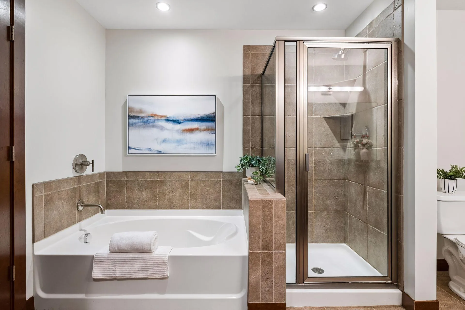 Photo 20 of 317 Groveland Avenue Unit 116