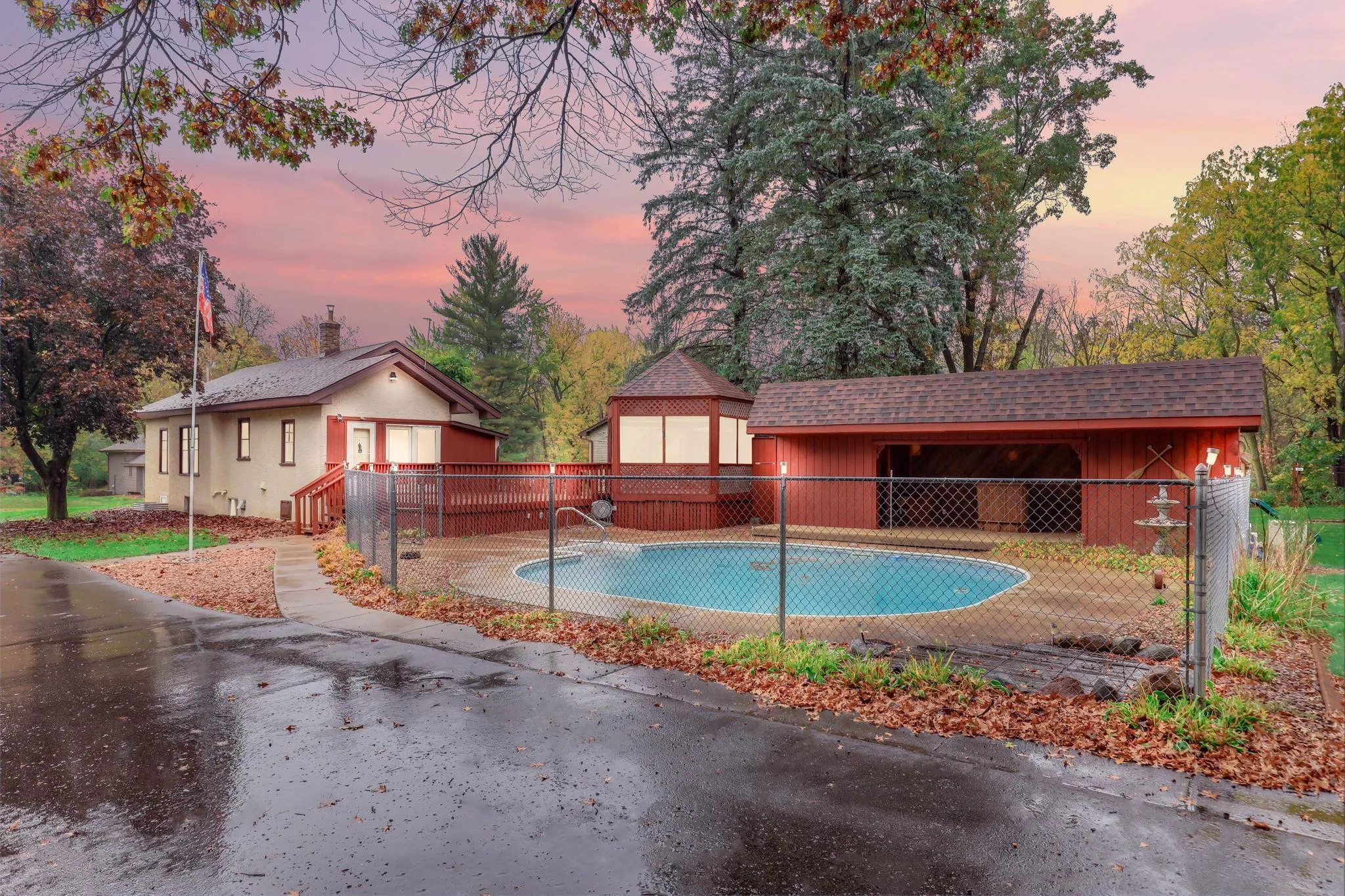Photo 33 of 2520 4th Street