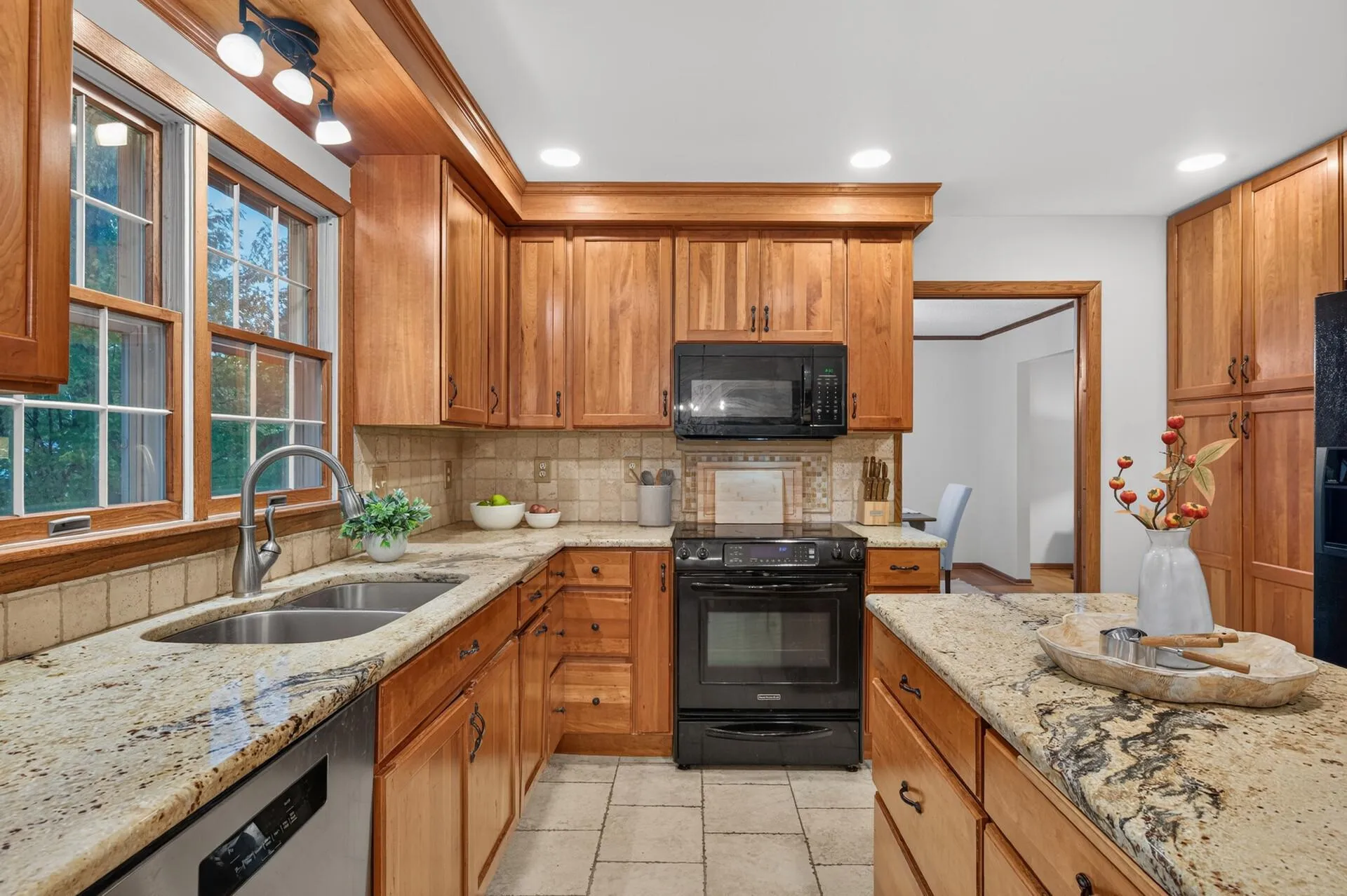 Photo 13 of 8906 138th Street Court