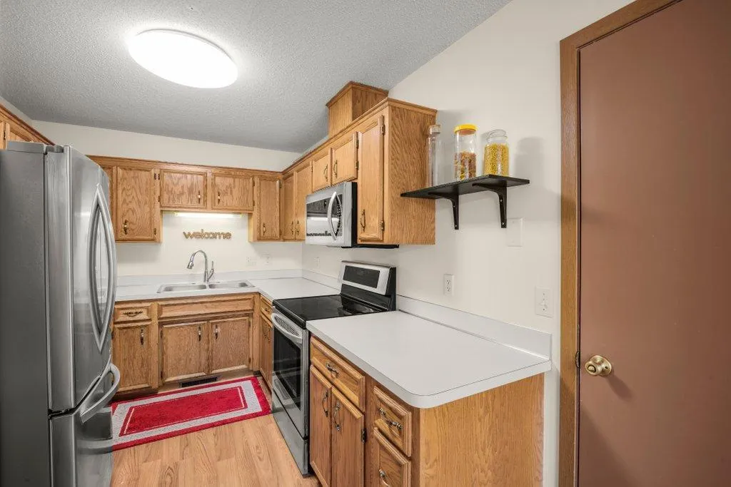 Photo 19 of 14312 Glenda Drive