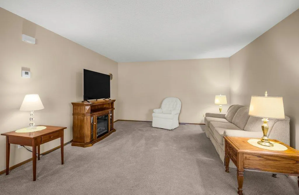 Photo 2 of 14312 Glenda Drive