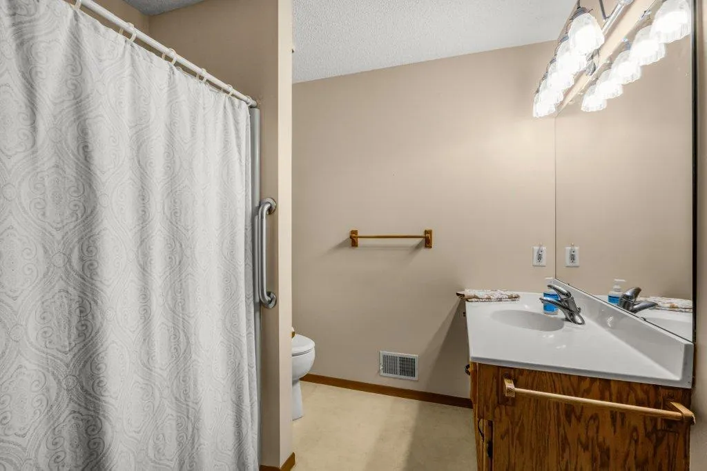 Photo 15 of 14312 Glenda Drive