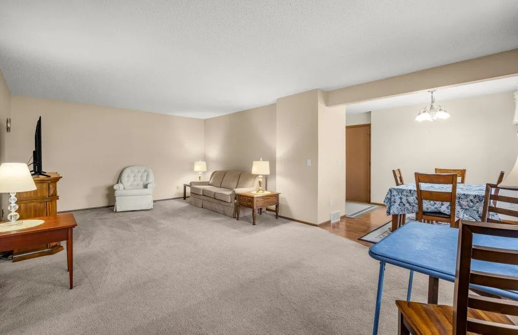 Photo 16 of 14312 Glenda Drive