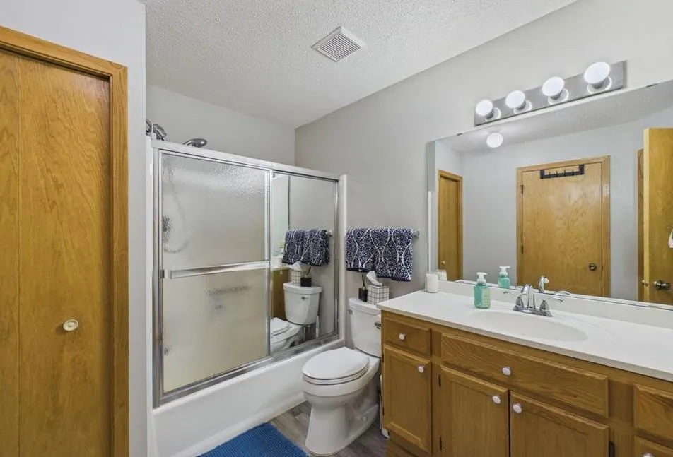 Photo 9 of 5965 Wedgewood Lane Unit 55