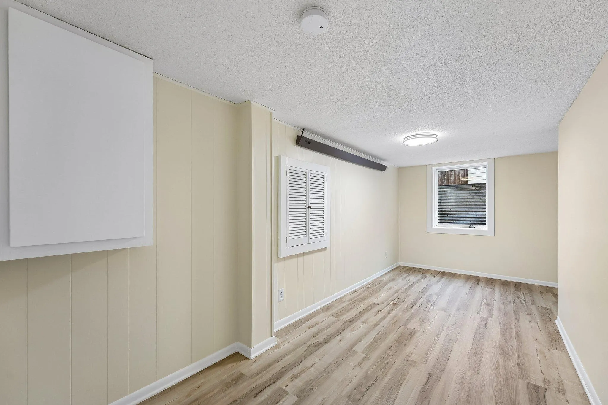 Photo 33 of 1908 Whitewater Trail