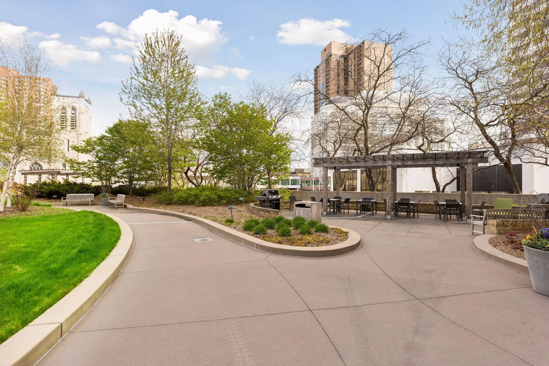 Photo 43 of 1200 Nicollet Avenue Unit 723