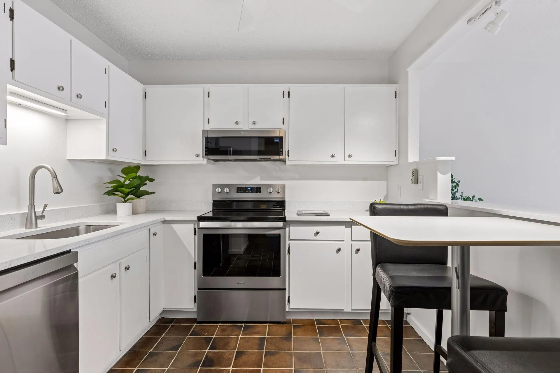 Photo 7 of 1200 Nicollet Avenue Unit 723