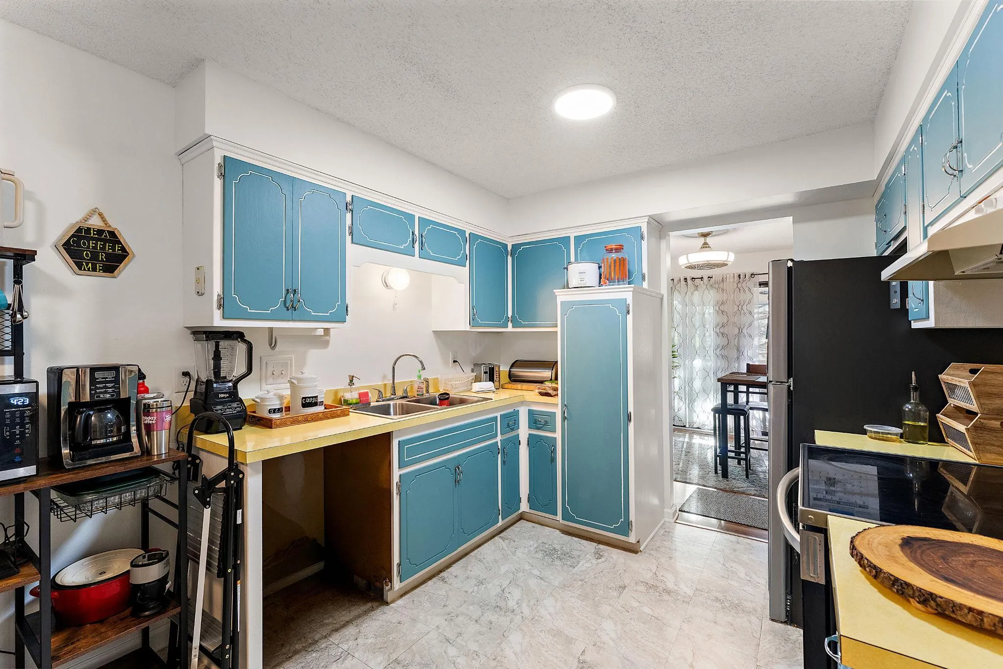 Photo 11 of 7109 Brooklyn Place