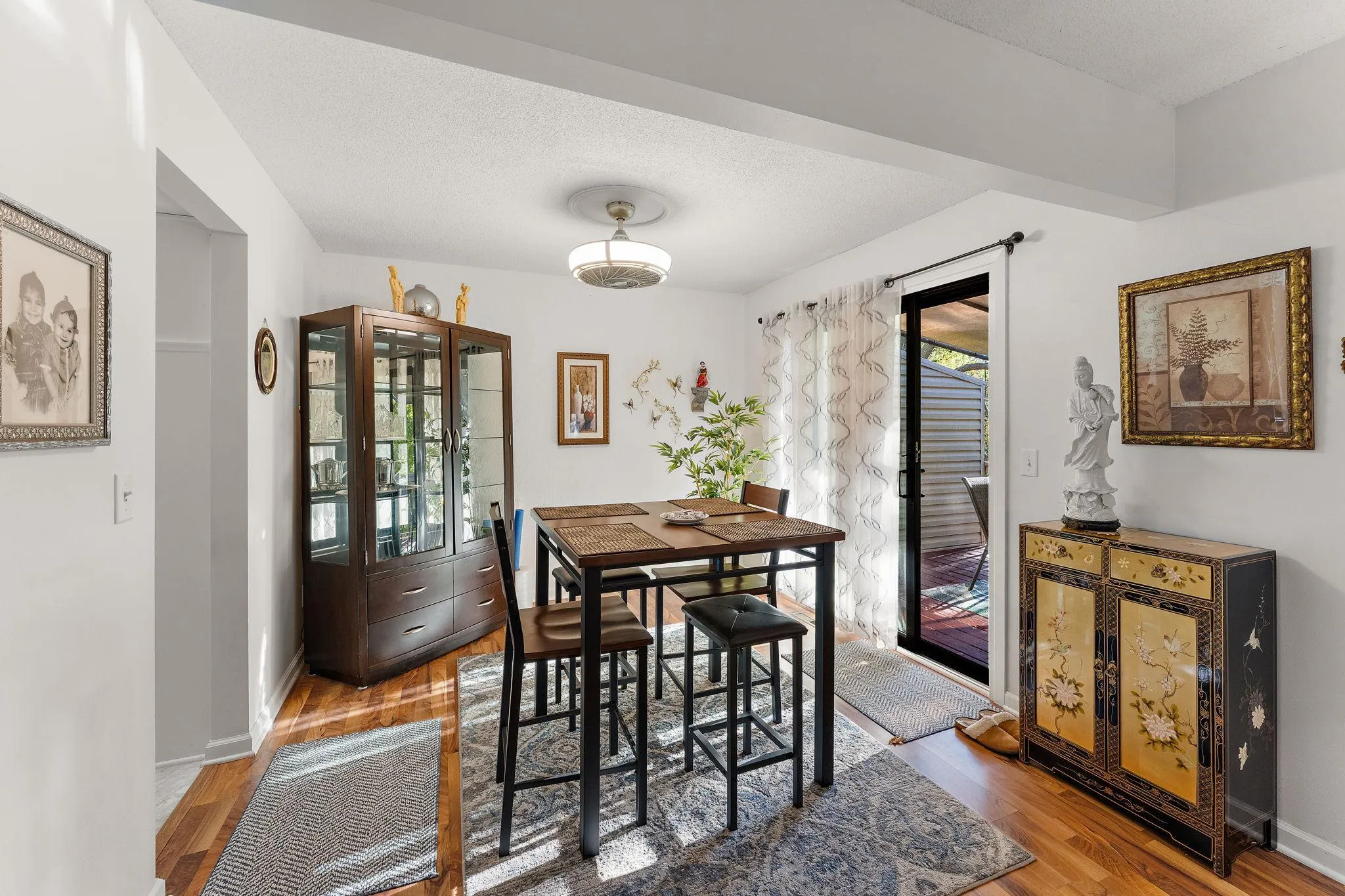 Photo 9 of 7109 Brooklyn Place