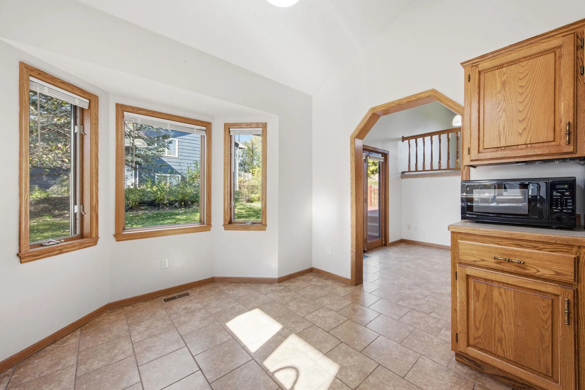 Photo 6 of 1716 Slater Lane