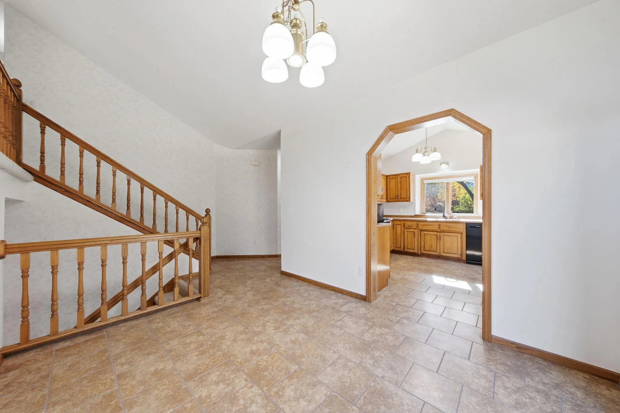 Photo 9 of 1716 Slater Lane