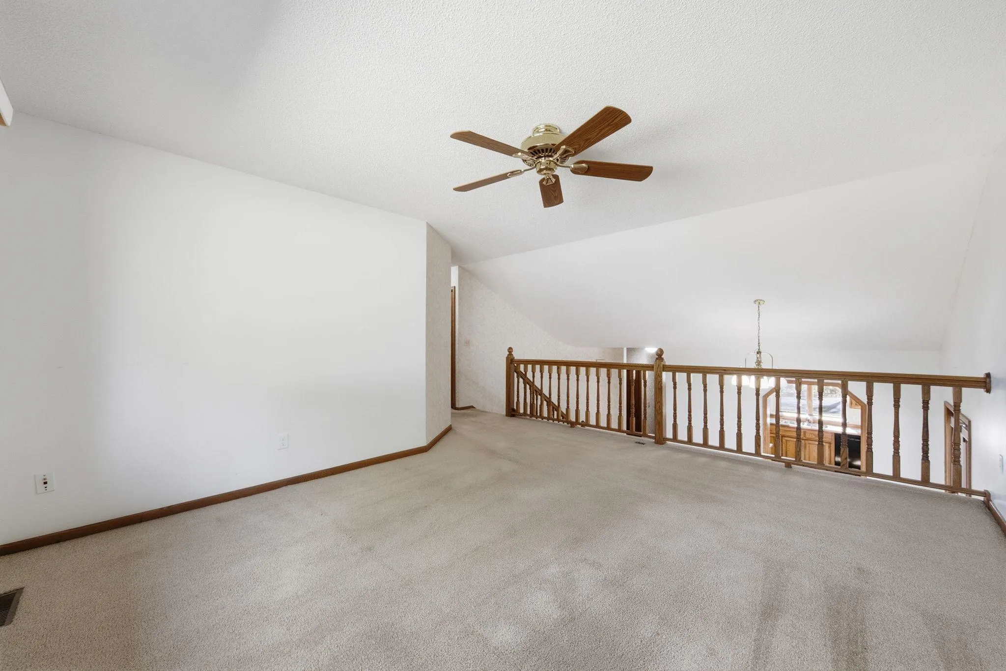 Photo 7 of 1716 Slater Lane