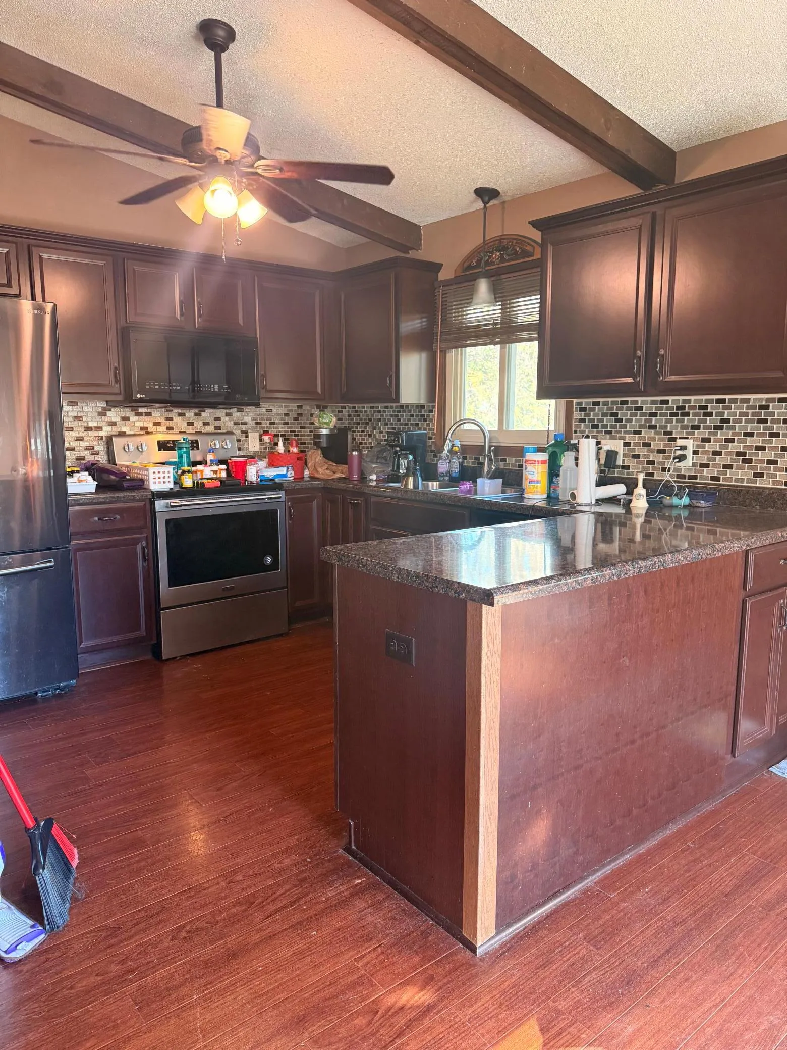 Photo 3 of 3412 Saint Francis Boulevard