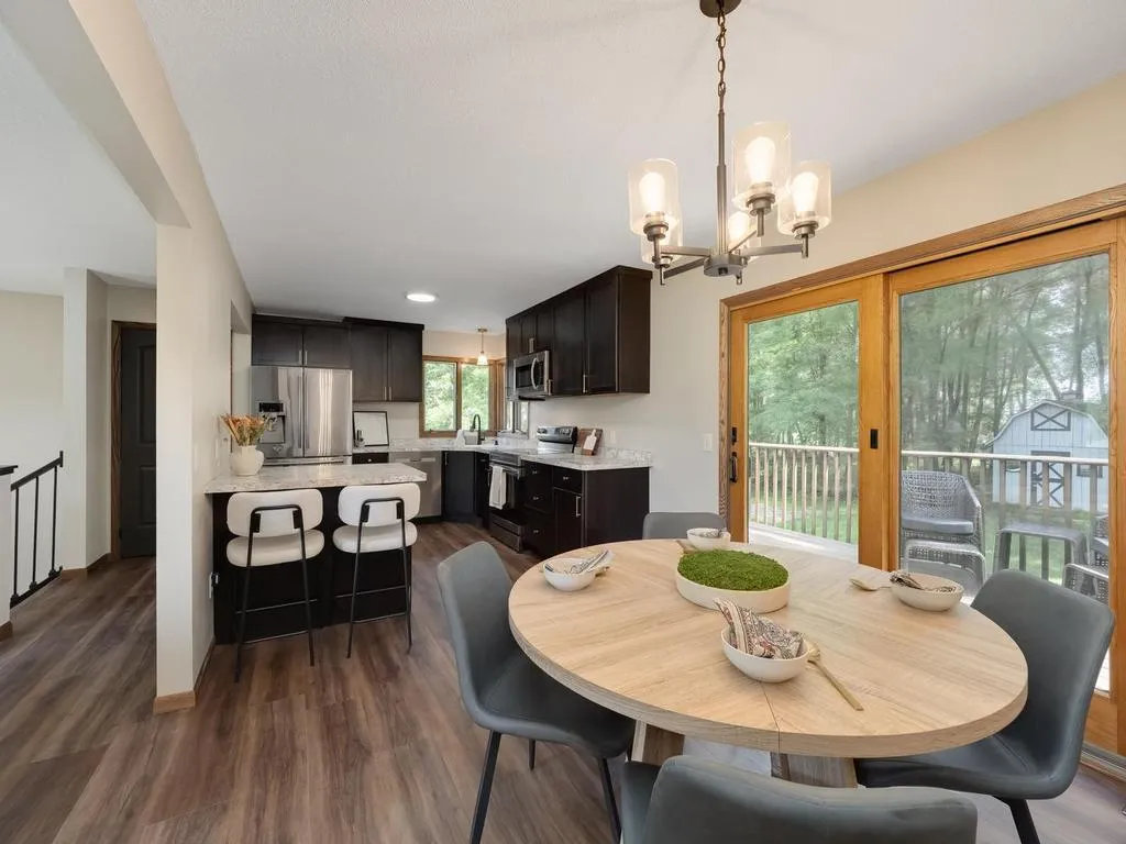 Photo 11 of 10638 Maple Lane