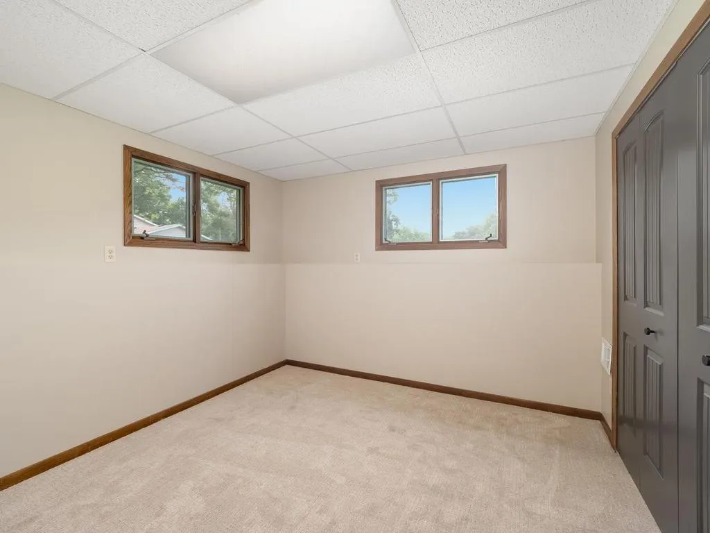 Photo 19 of 10638 Maple Lane
