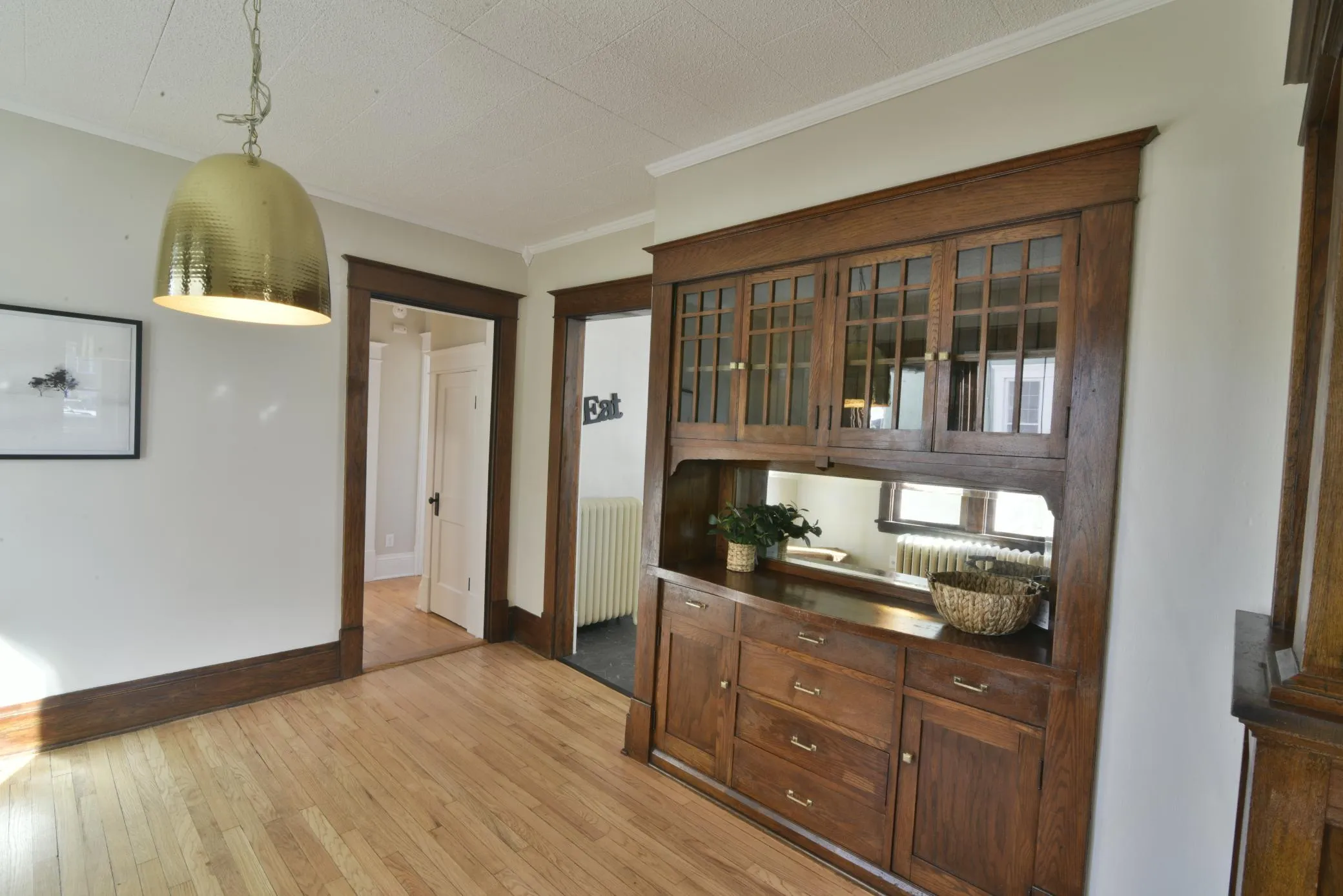 Photo 9 of 1603 Sherburne Avenue