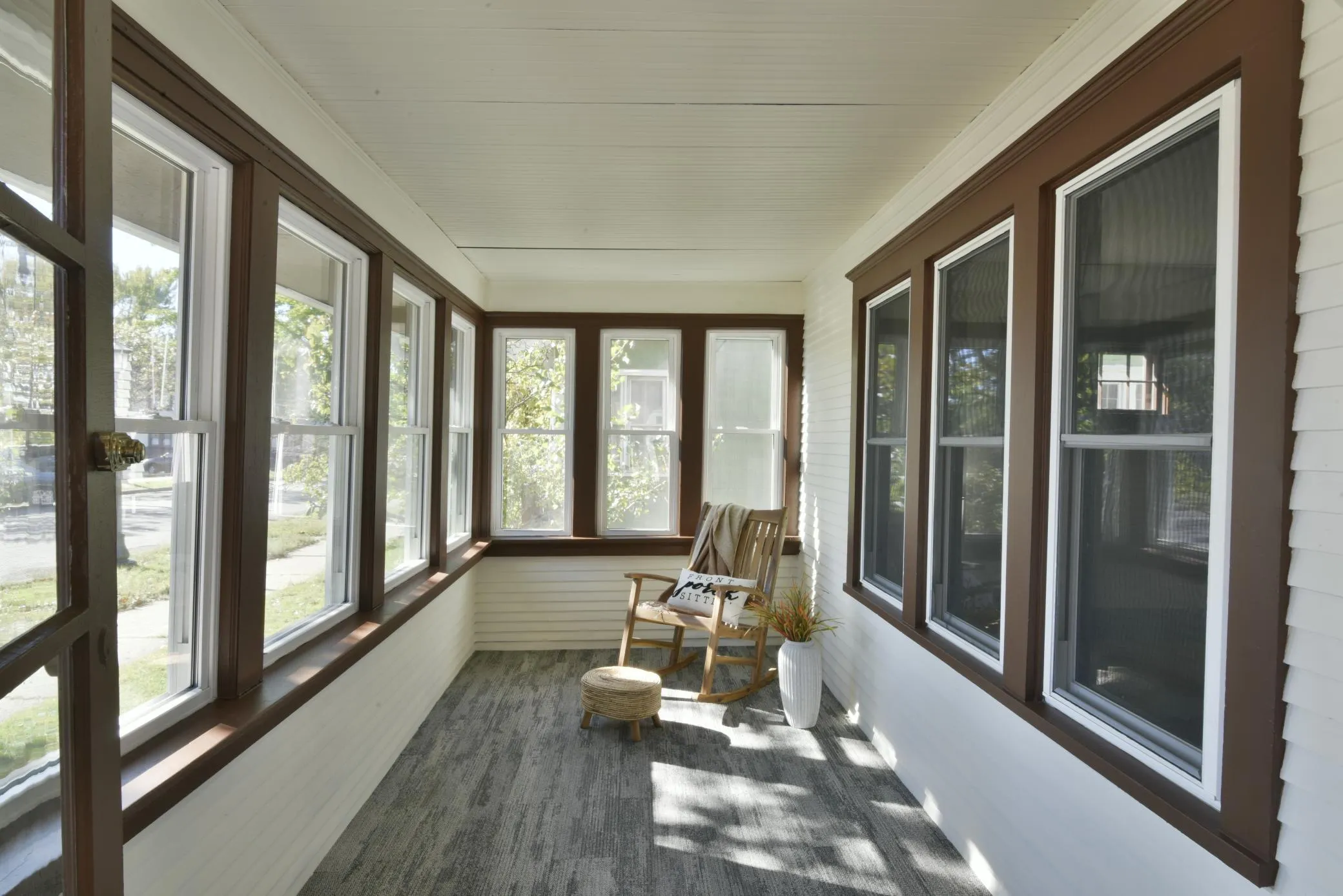 Photo 4 of 1603 Sherburne Avenue