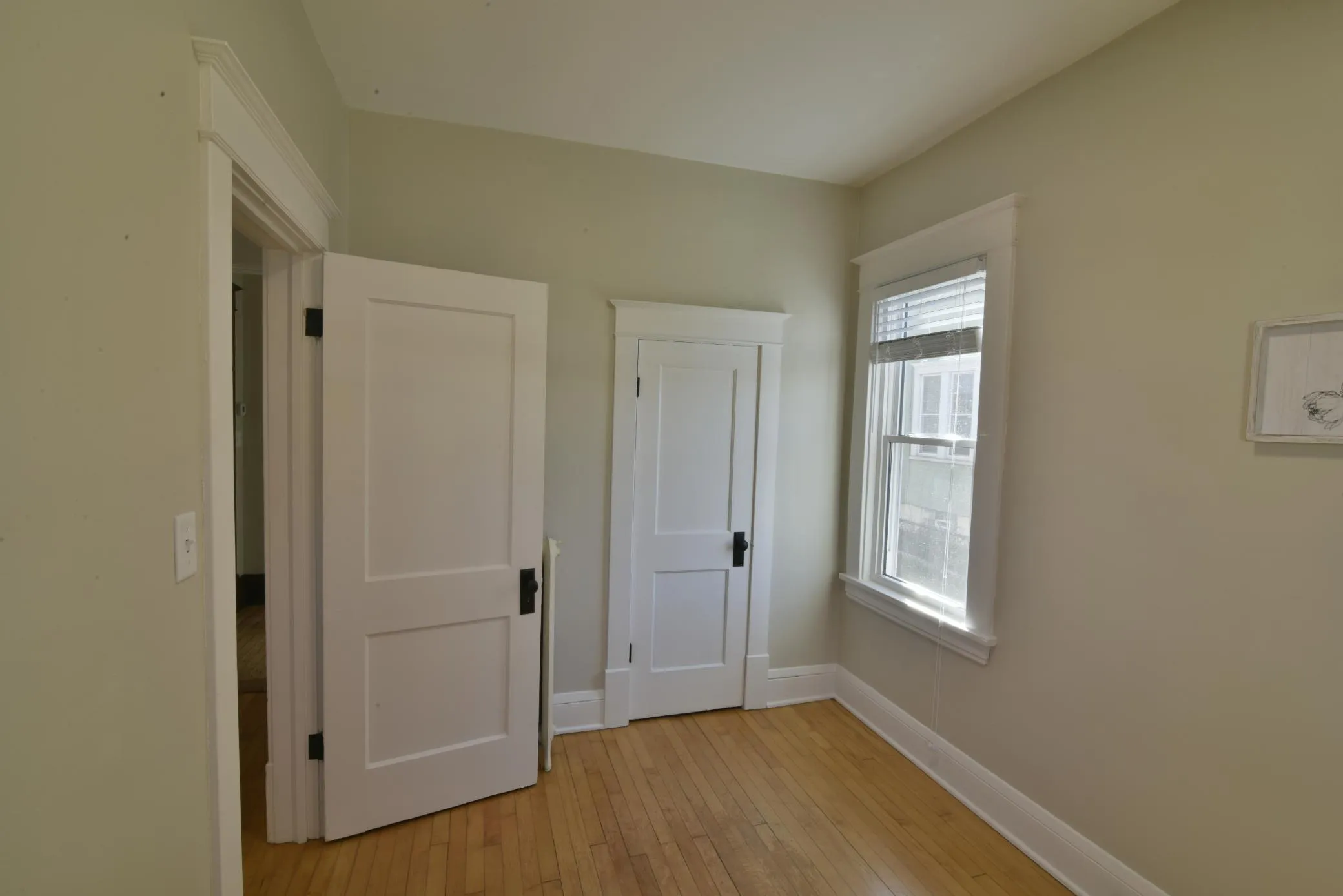 Photo 14 of 1603 Sherburne Avenue