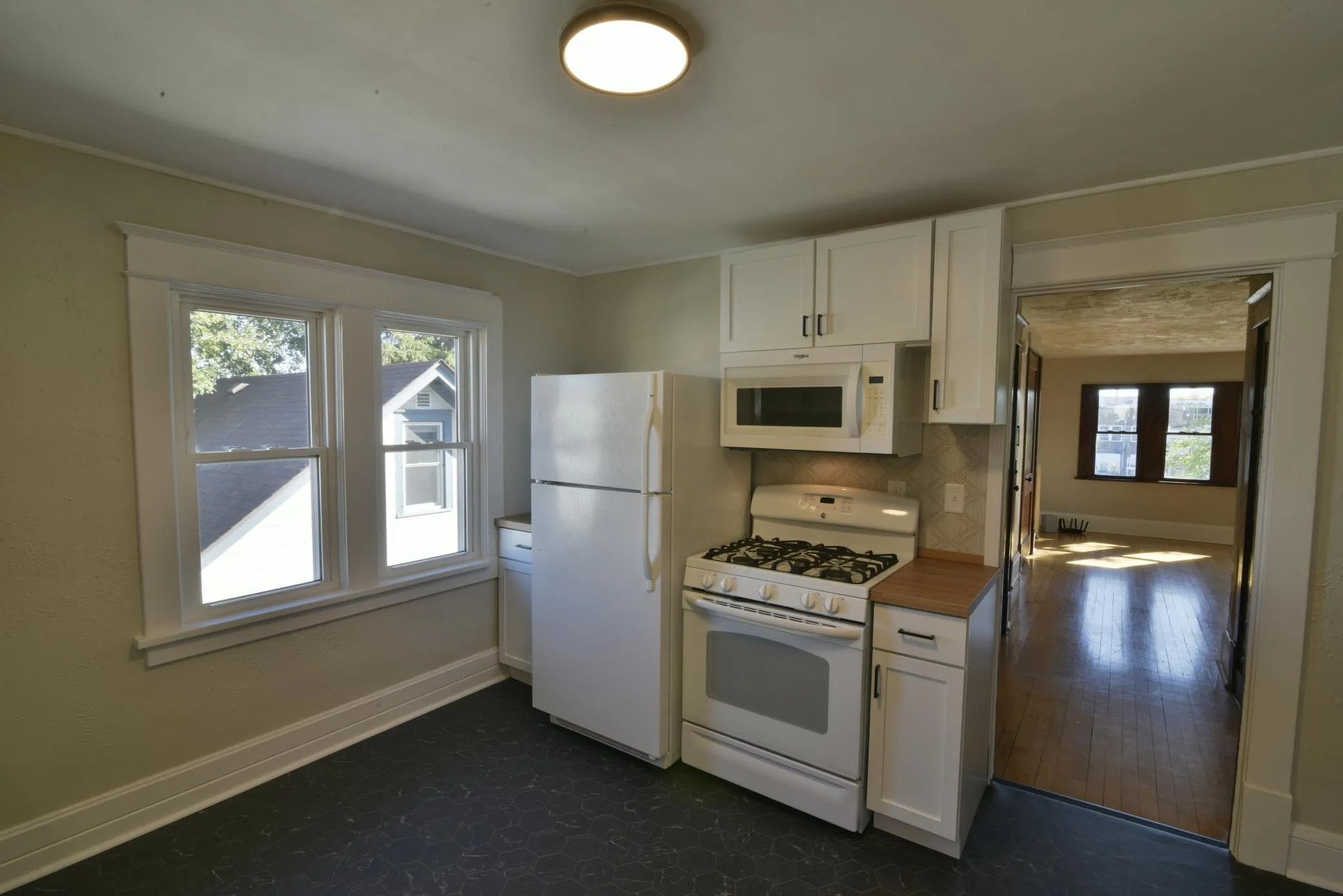 Photo 25 of 1603 Sherburne Avenue