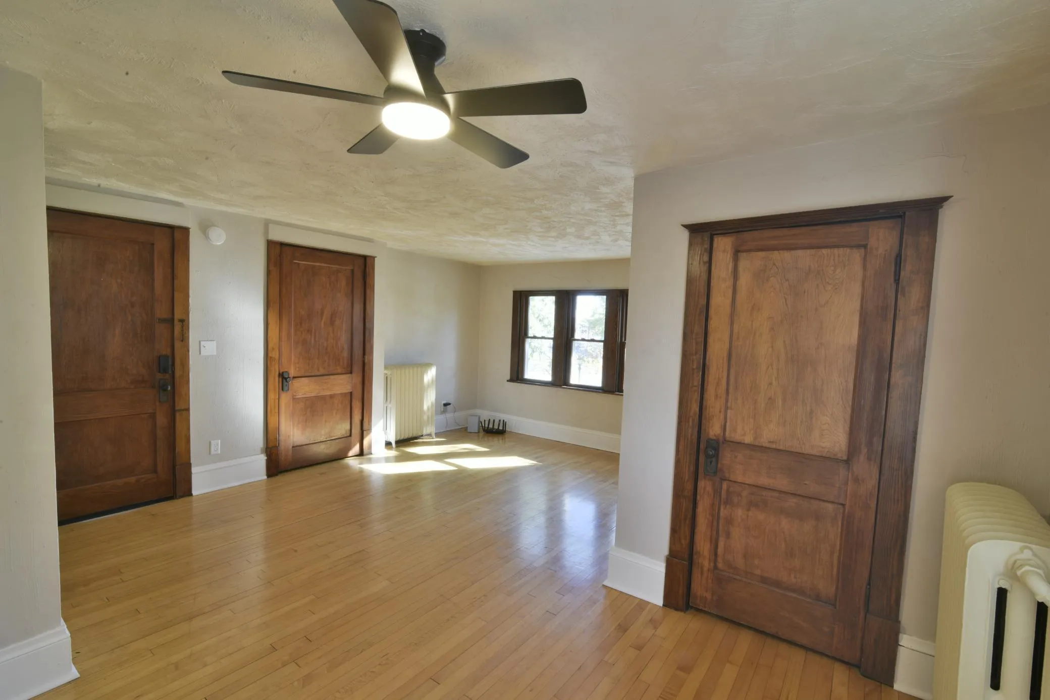 Photo 28 of 1603 Sherburne Avenue