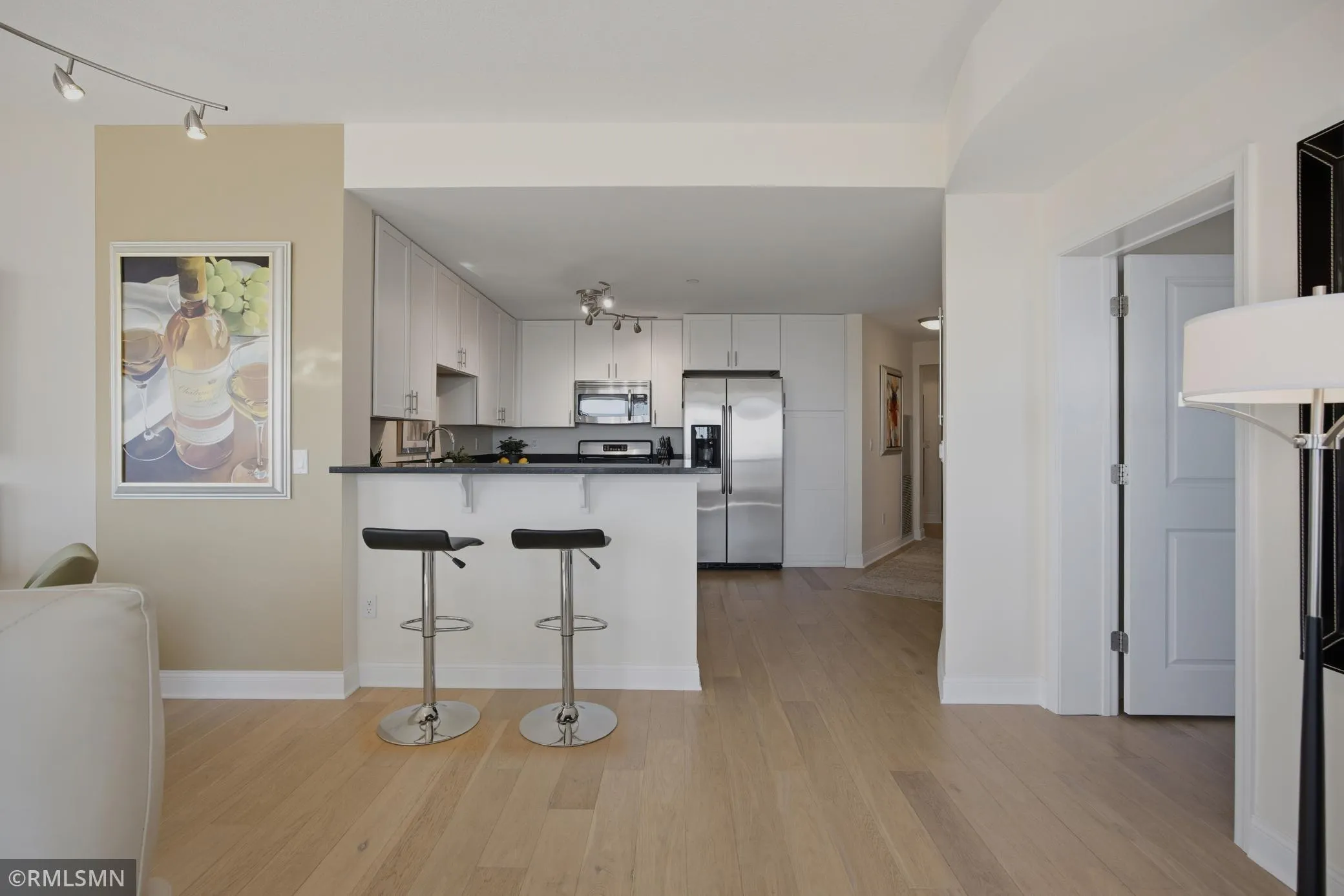 Photo 10 of 100 3rd S Avenue Unit 3008