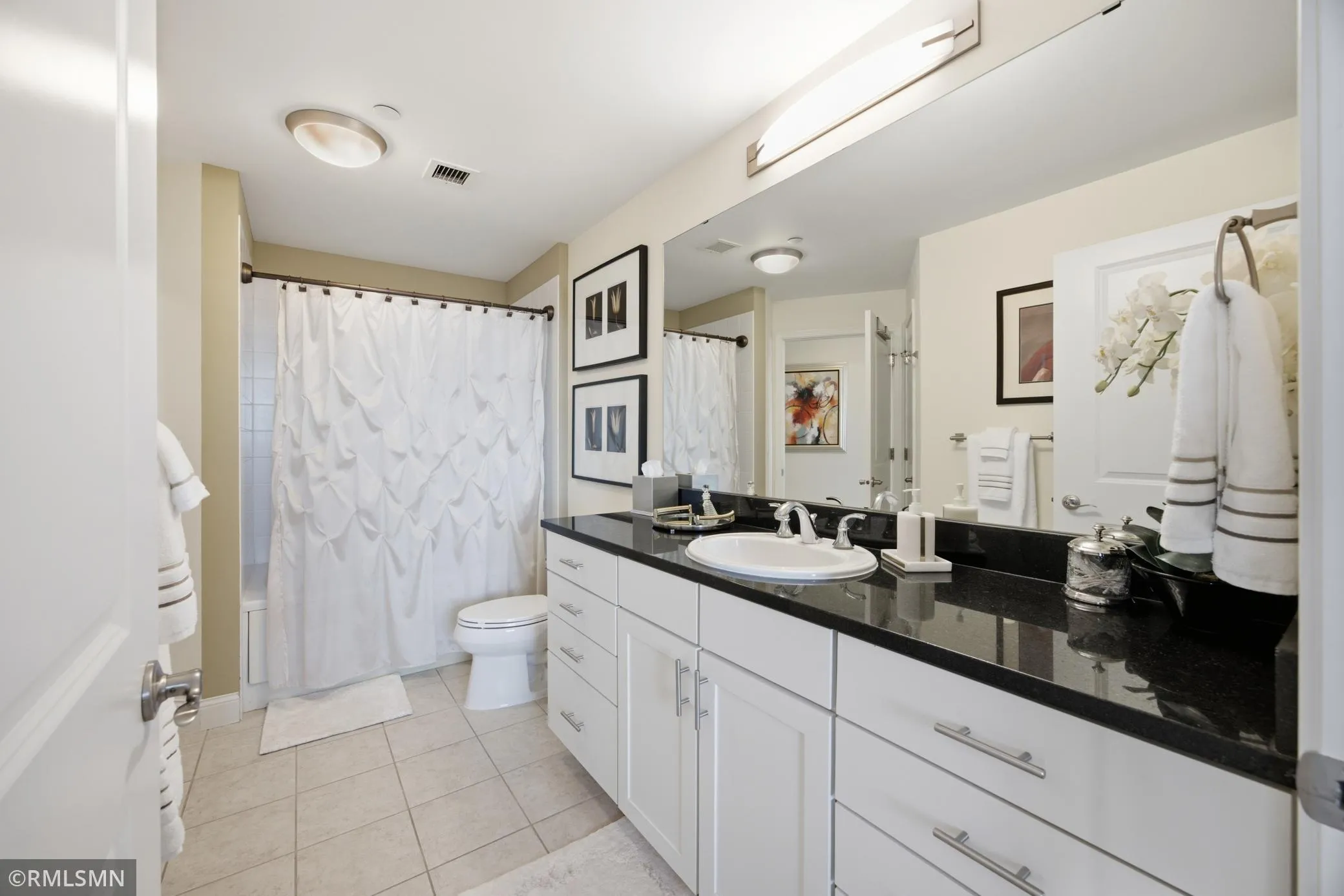 Photo 17 of 100 3rd S Avenue Unit 3008