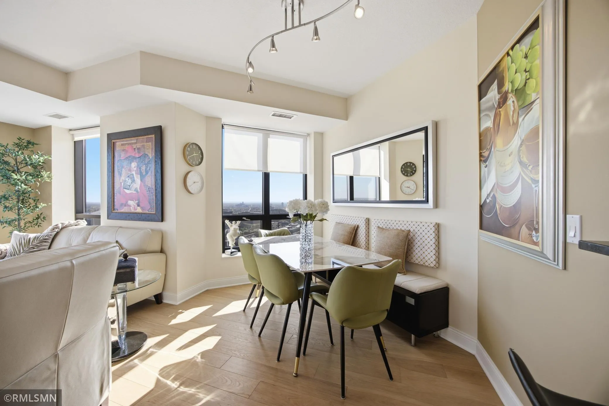 Photo 8 of 100 3rd S Avenue Unit 3008