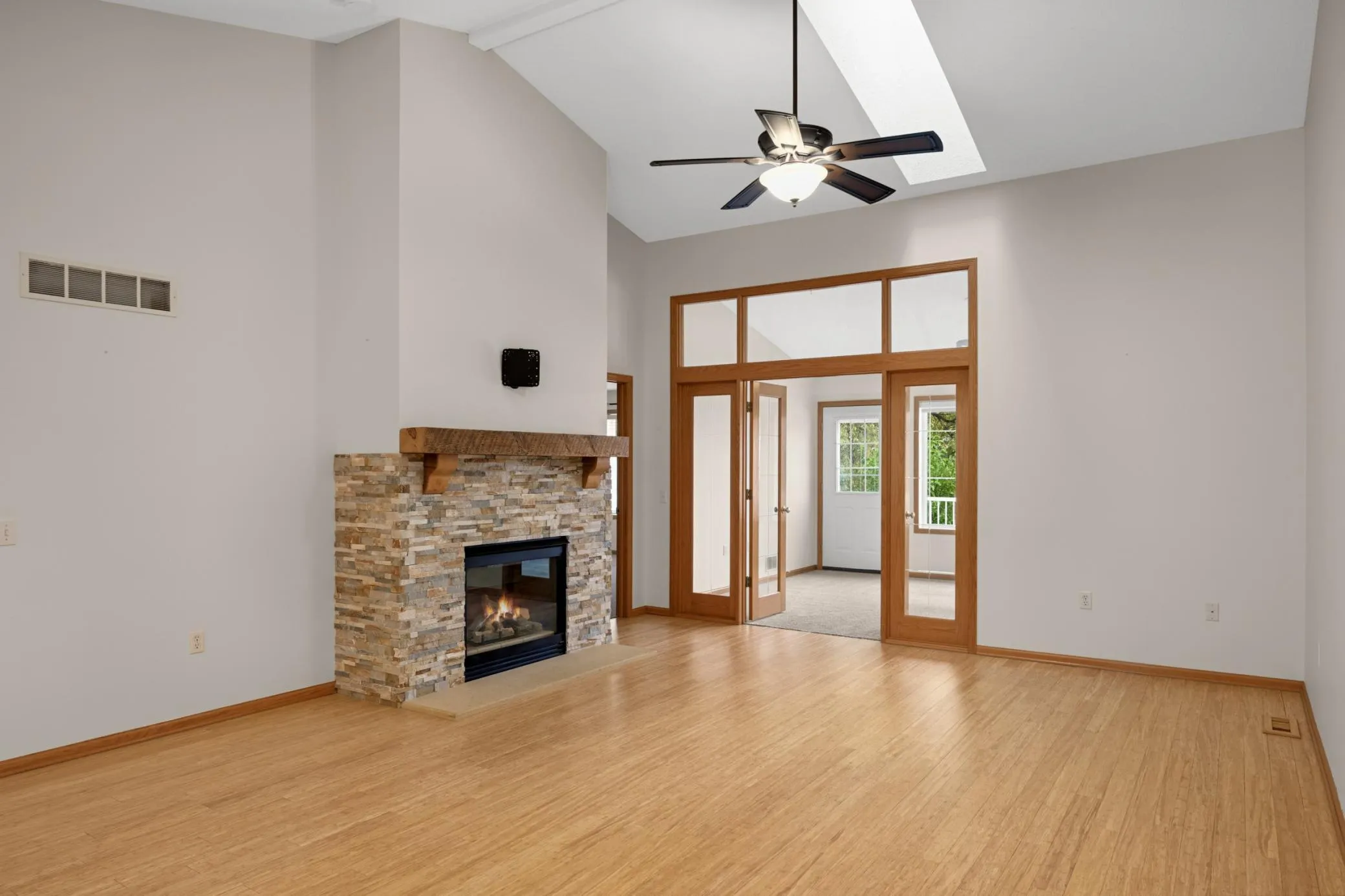 Photo 7 of 18716 Kalmar Court