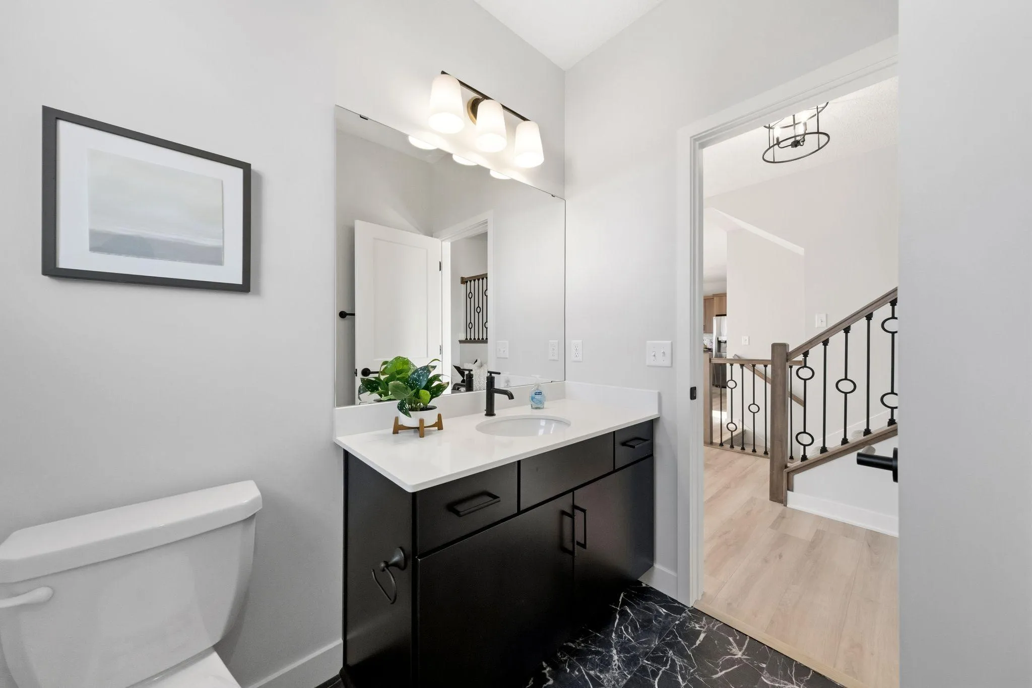 Photo 4 of 15781 Aquila Avenue