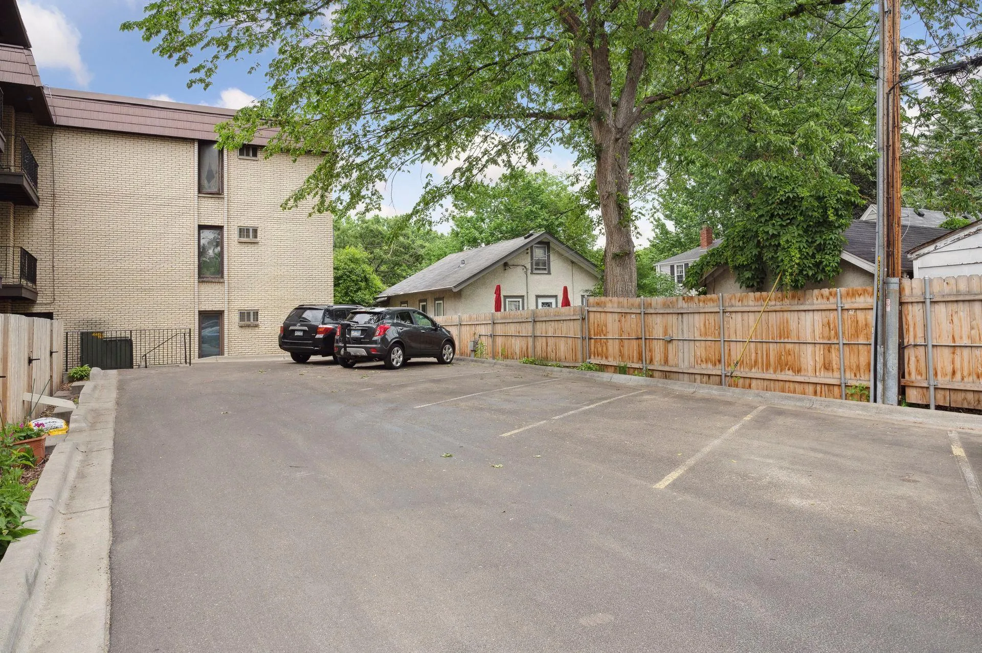 Photo 25 of 2809 E Minnehaha Parkway Unit 103